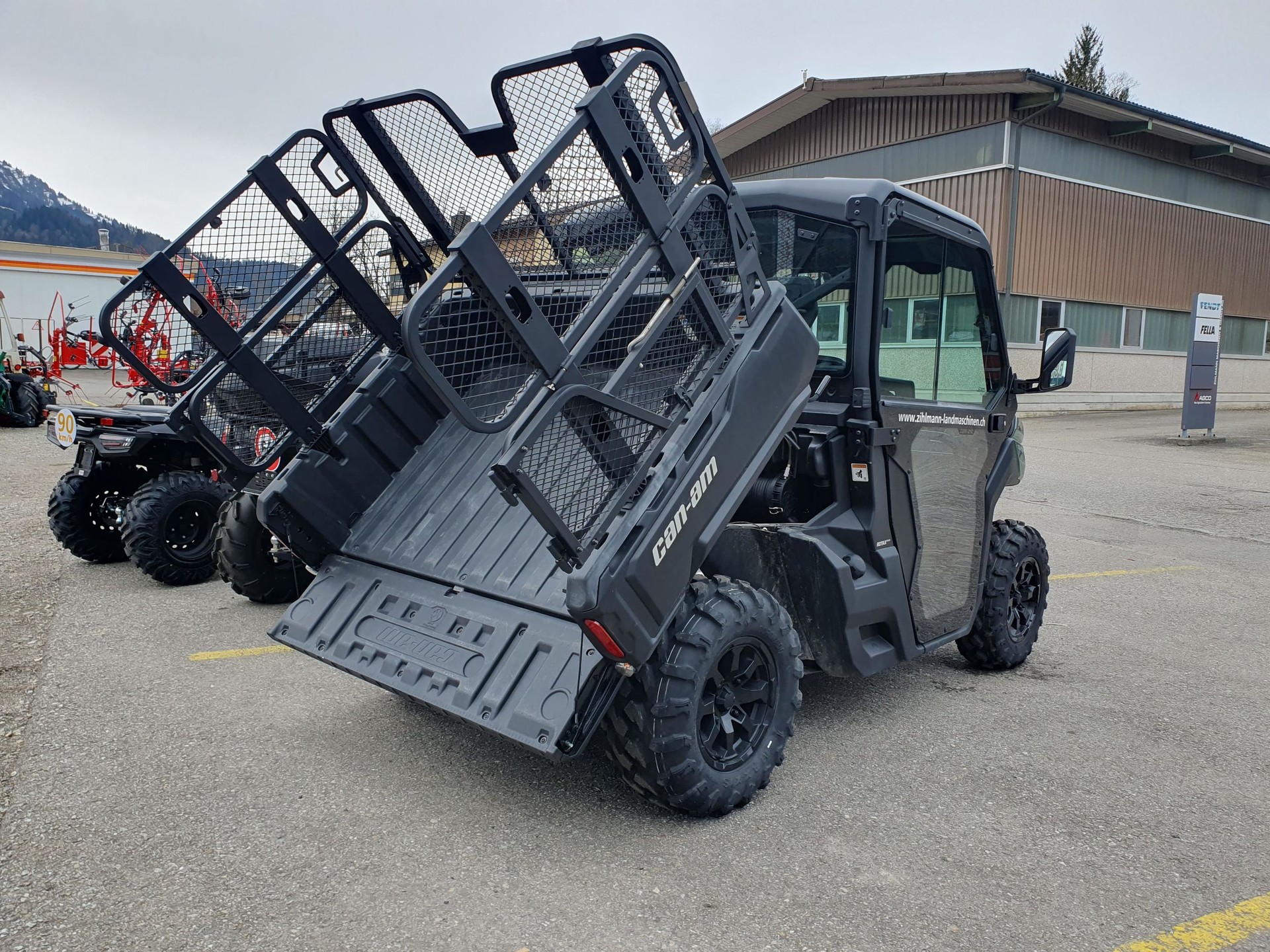 CAN-AM Traxter HD7 XU-image-4