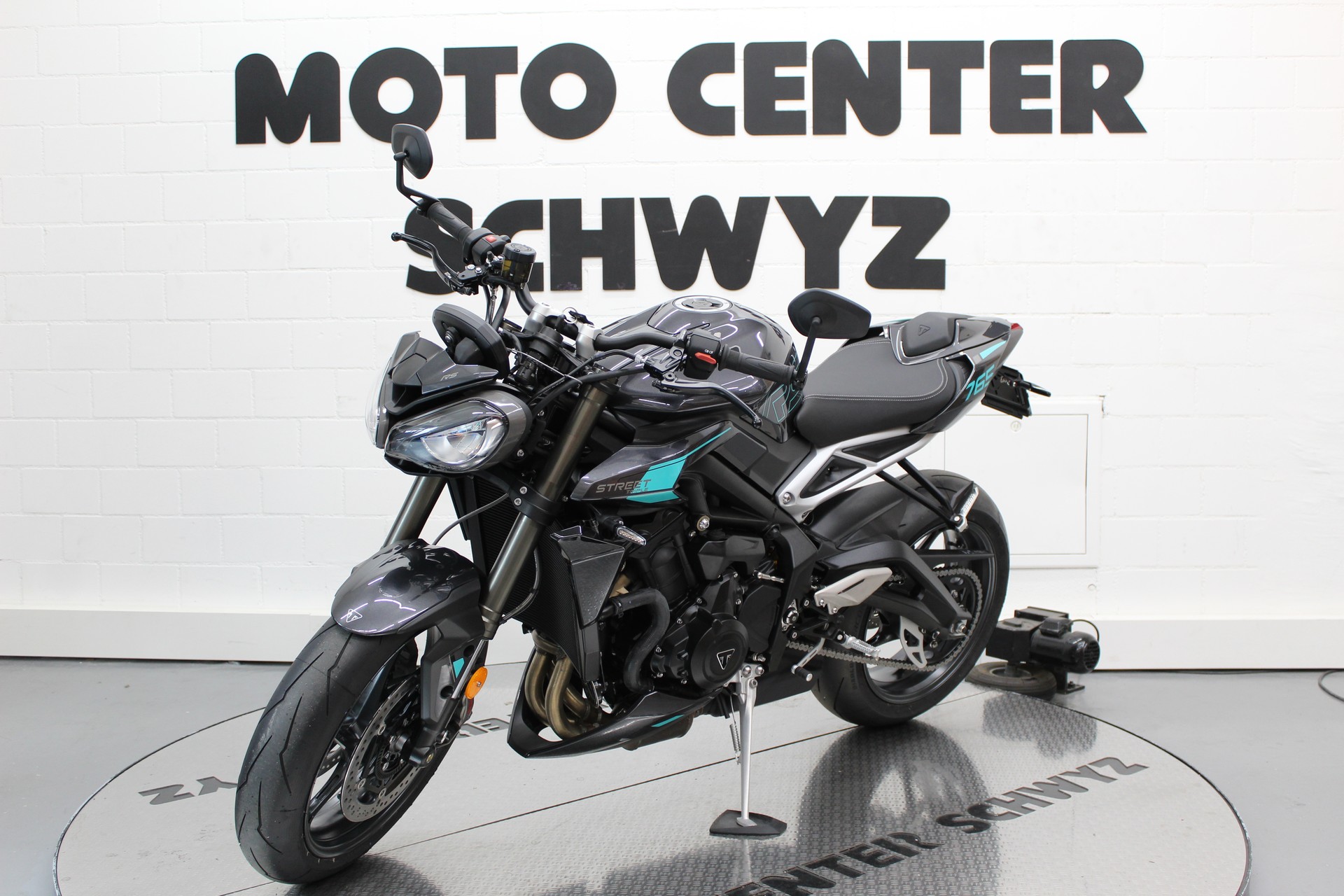 TRIUMPH Street Triple 765 RS-image-3
