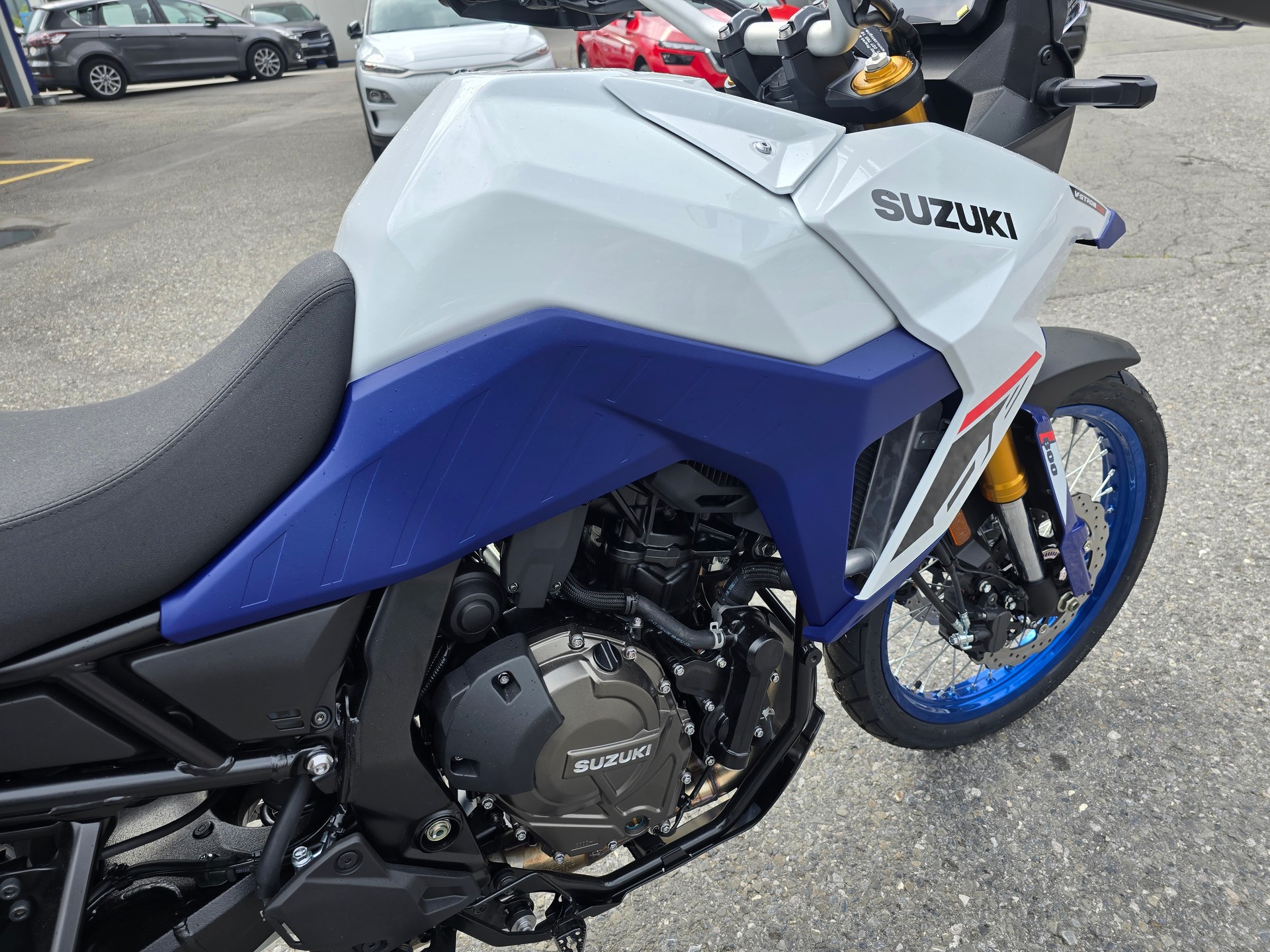 SUZUKI DL 800 DE-image-8