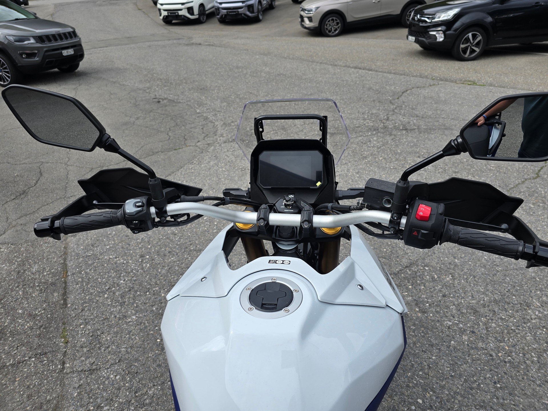 SUZUKI DL 800 DE-image-6