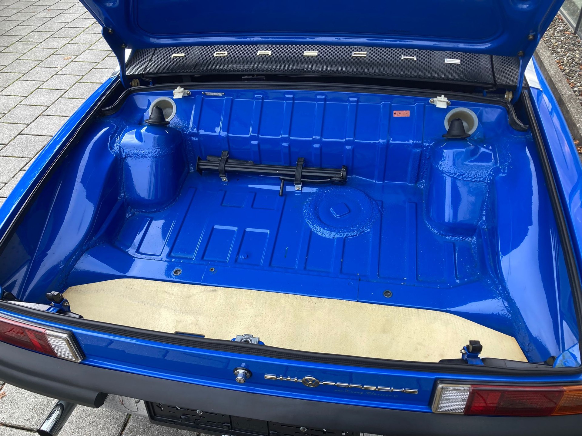 PORSCHE 914-image-19