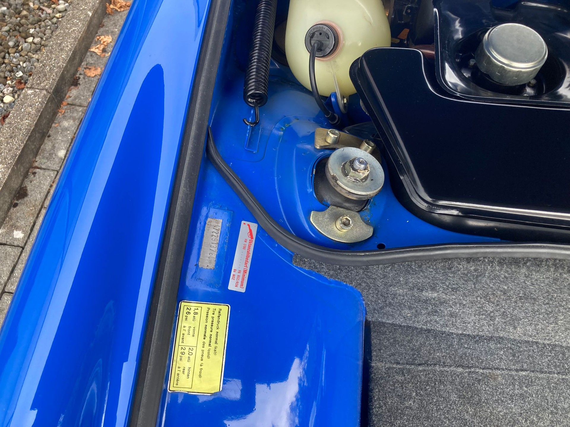 PORSCHE 914-image-23