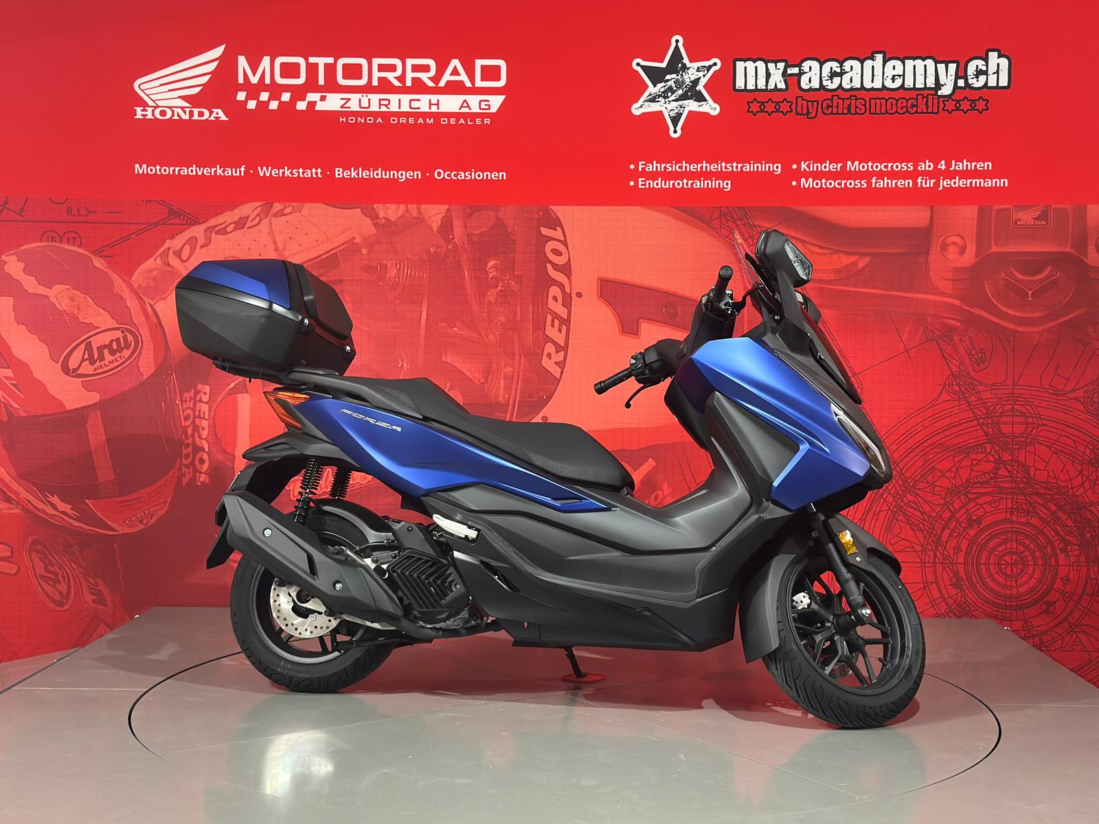 HONDA Nss 125 Forza Smart TopBox *DEMO-BIKE*