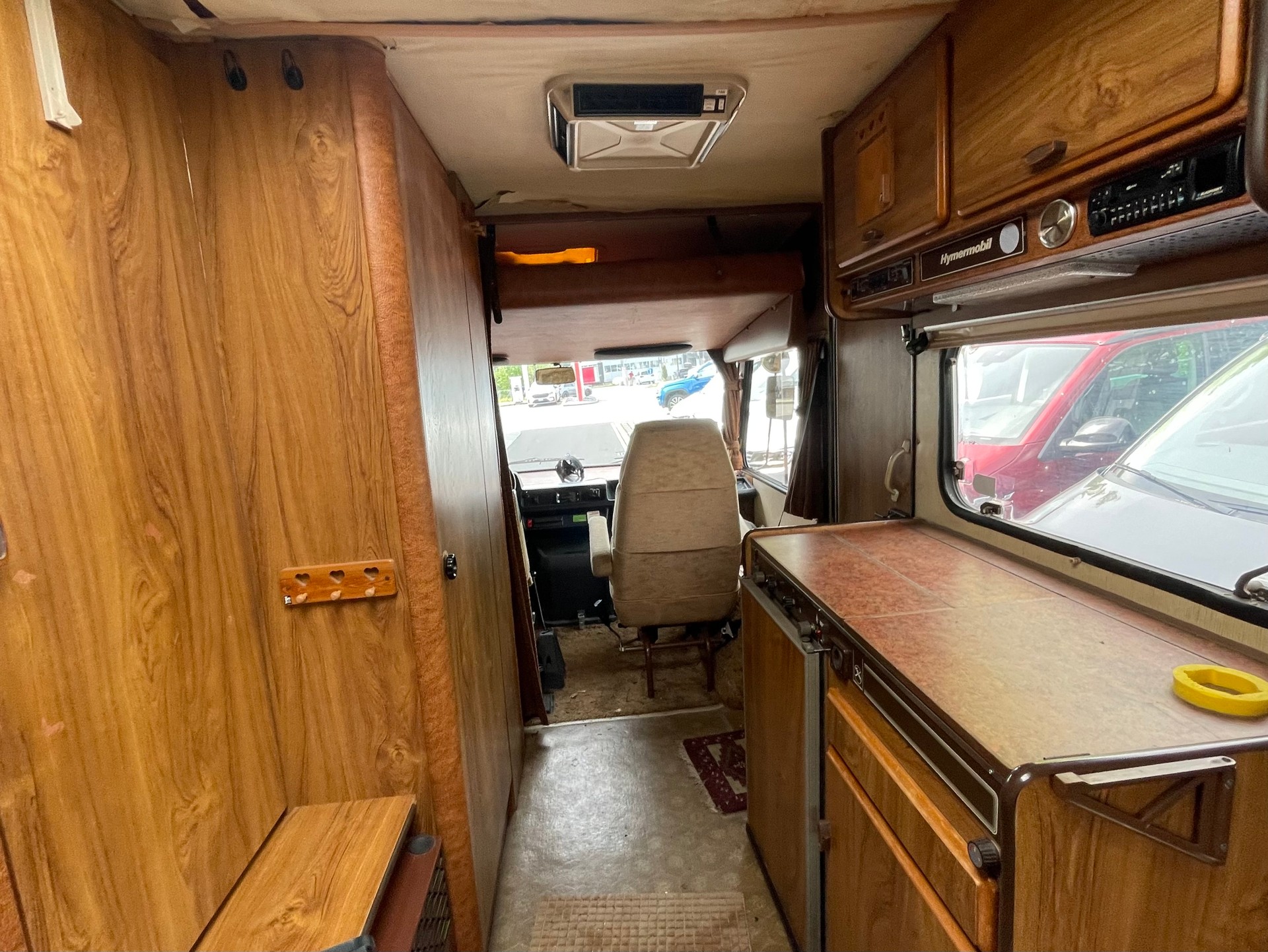 MERCEDES-BENZ Hymer-image-5
