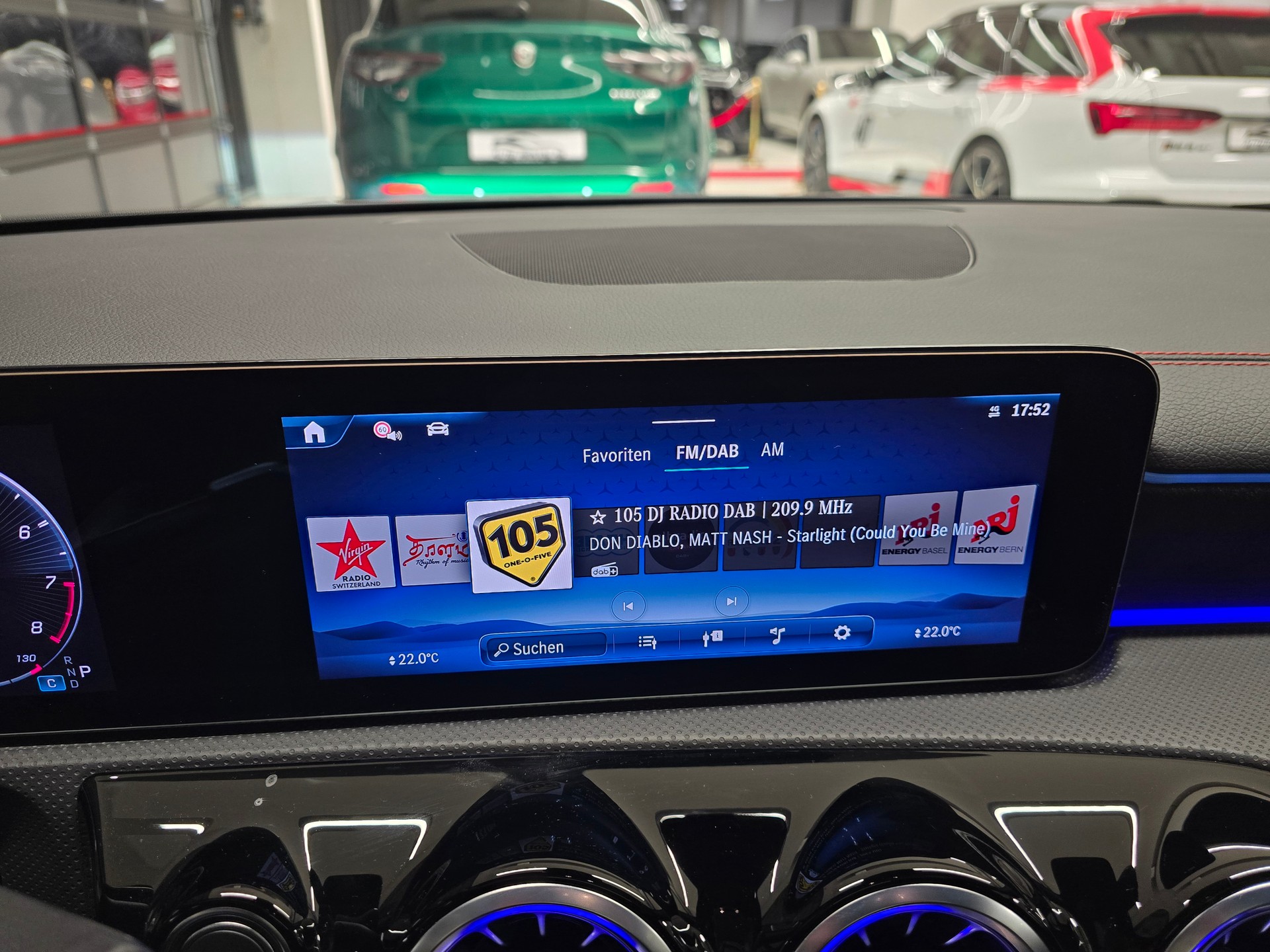 MERCEDES-BENZ CLA Shooting Brake 45 S AMG 4Matic 8G-DCT-image-13