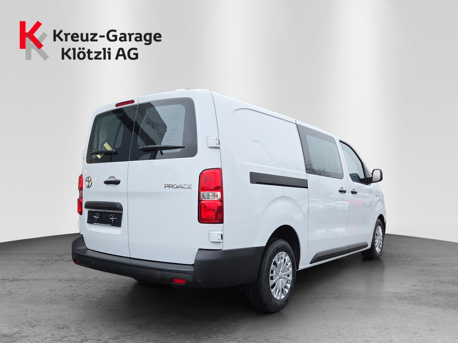 TOYOTA Proace 2.2D Panel Van Long Advanced Automat-image-2