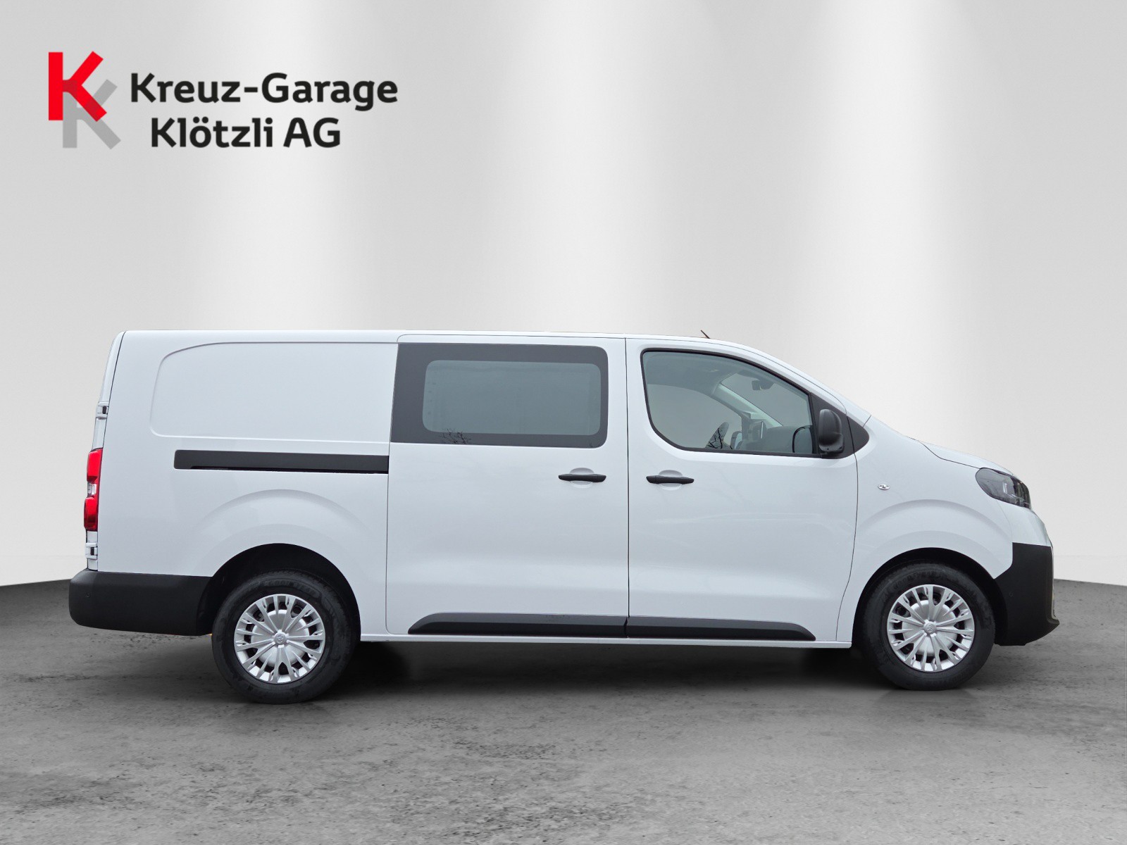 TOYOTA Proace 2.2D Panel Van Long Advanced Automat-image-1