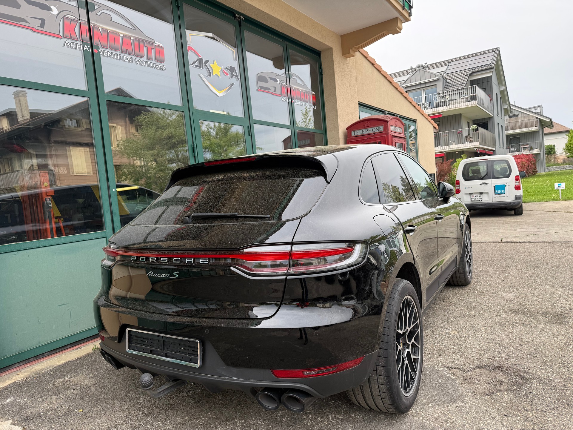 PORSCHE Macan S PDK-image-9