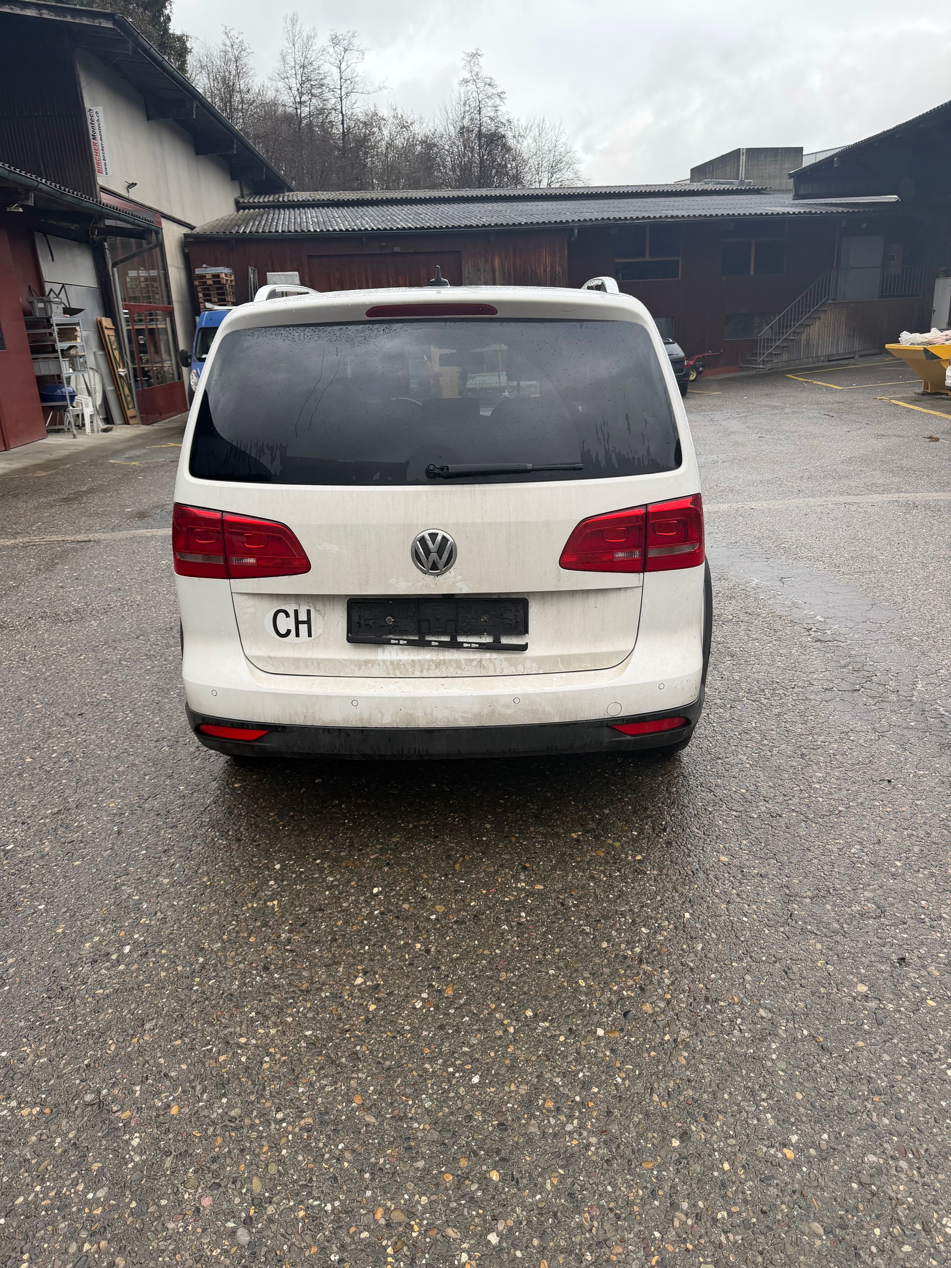 VW CrossTouran 1.4 TSI-image-2
