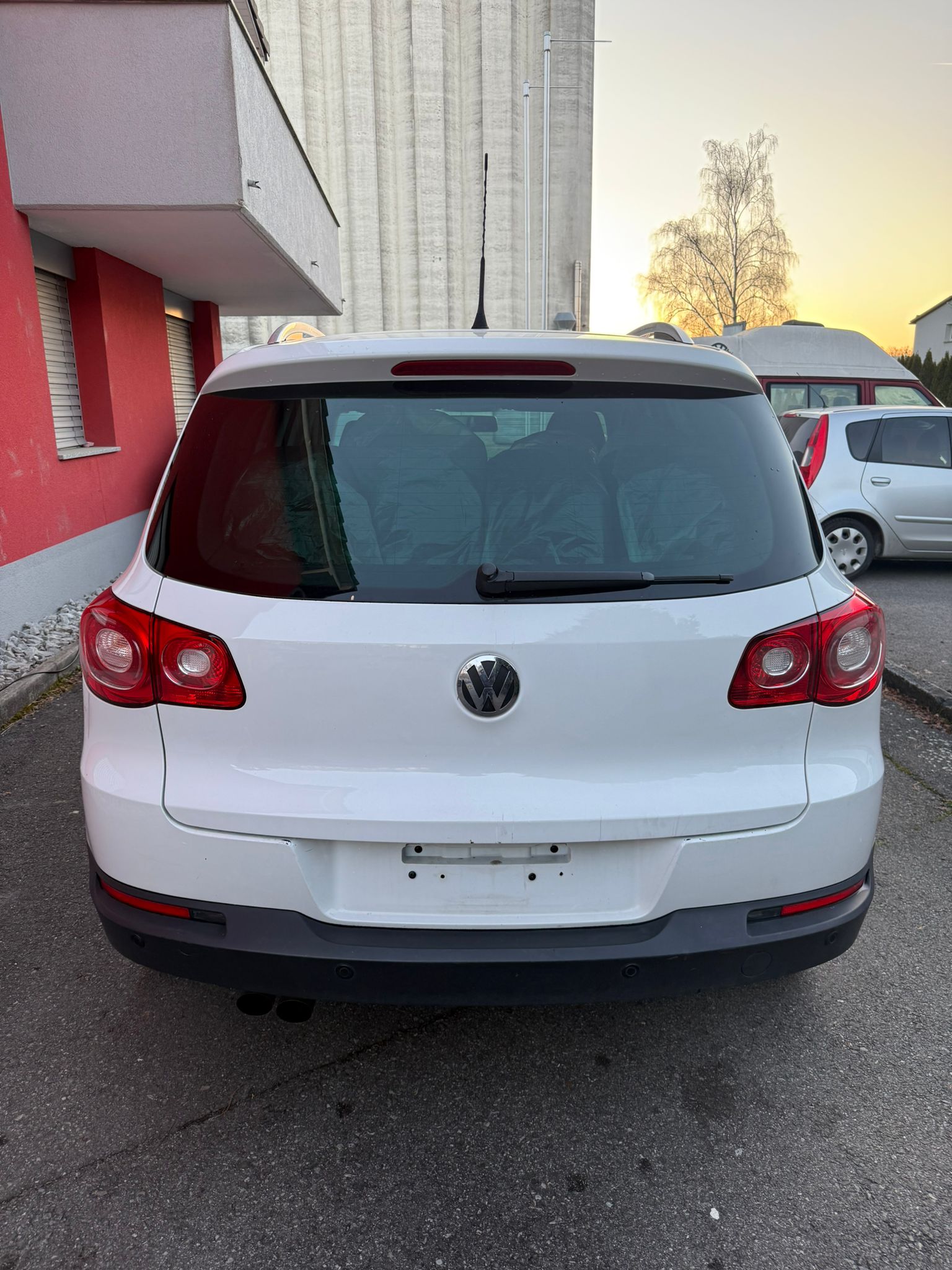 VW Tiguan 2.0 TDI Team DSG-image-6
