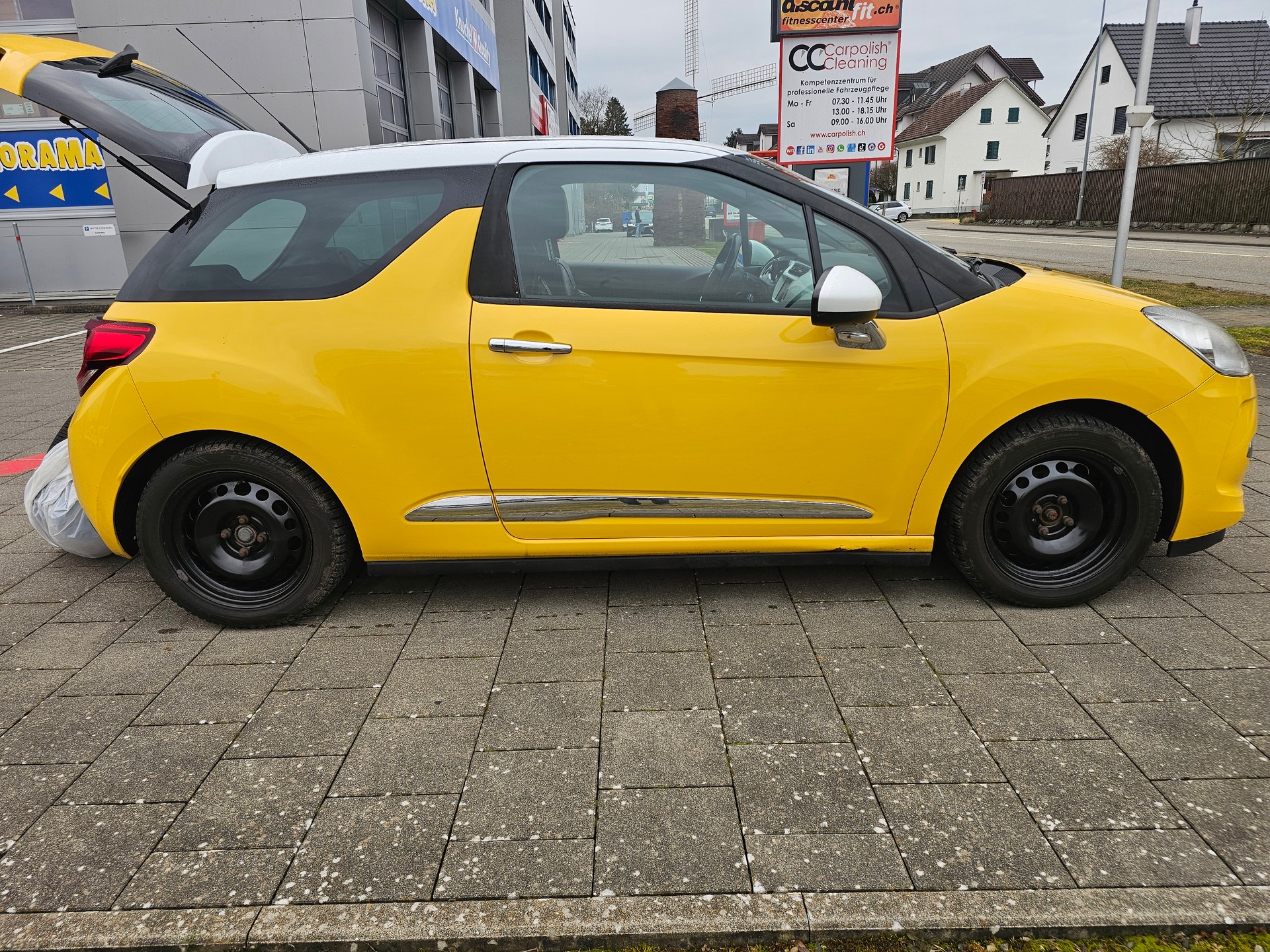 DS AUTOMOBILES DS3 1.6 VTi Faubourg Addict-image-6