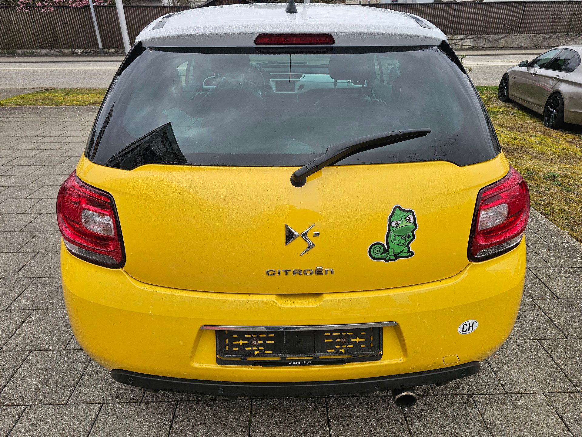 DS AUTOMOBILES DS3 1.6 VTi Faubourg Addict-image-7