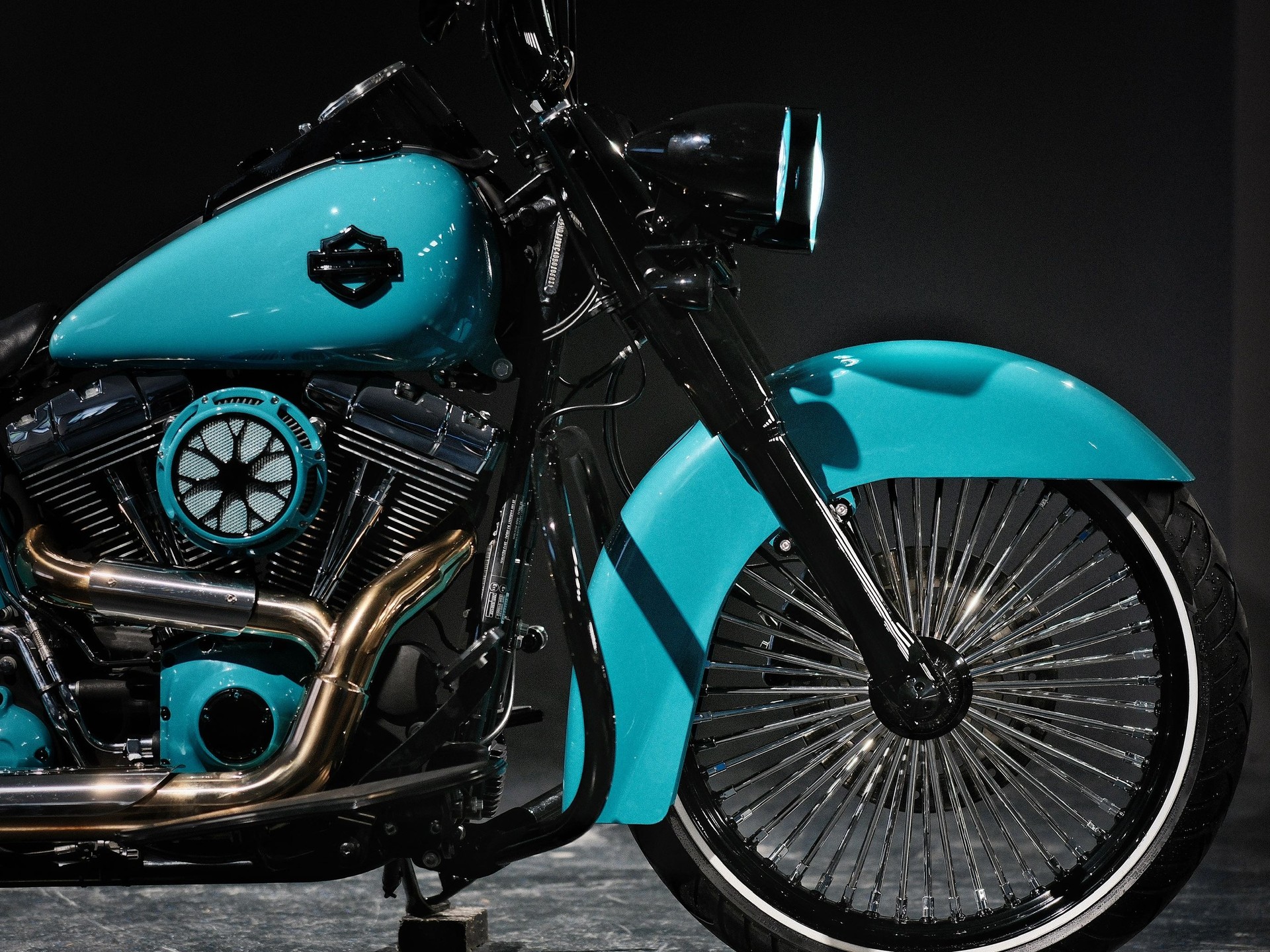 HARLEY-DAVIDSON FLSTN Softail Deluxe ABS-image-7