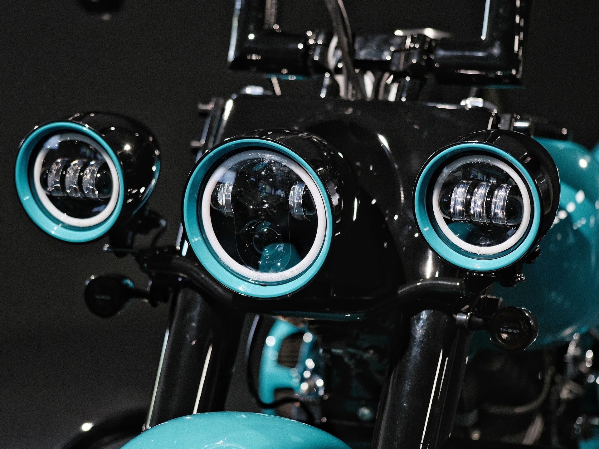 HARLEY-DAVIDSON FLSTN Softail Deluxe ABS-image-12