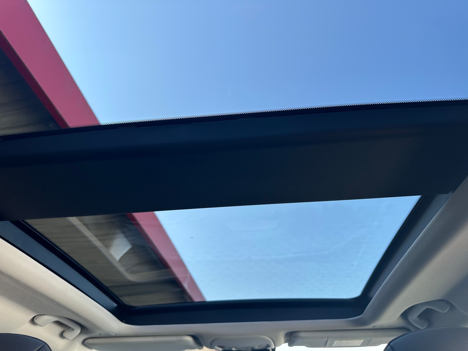 JEEP Renegade 1.5 MHEV Summit Sky-image-12