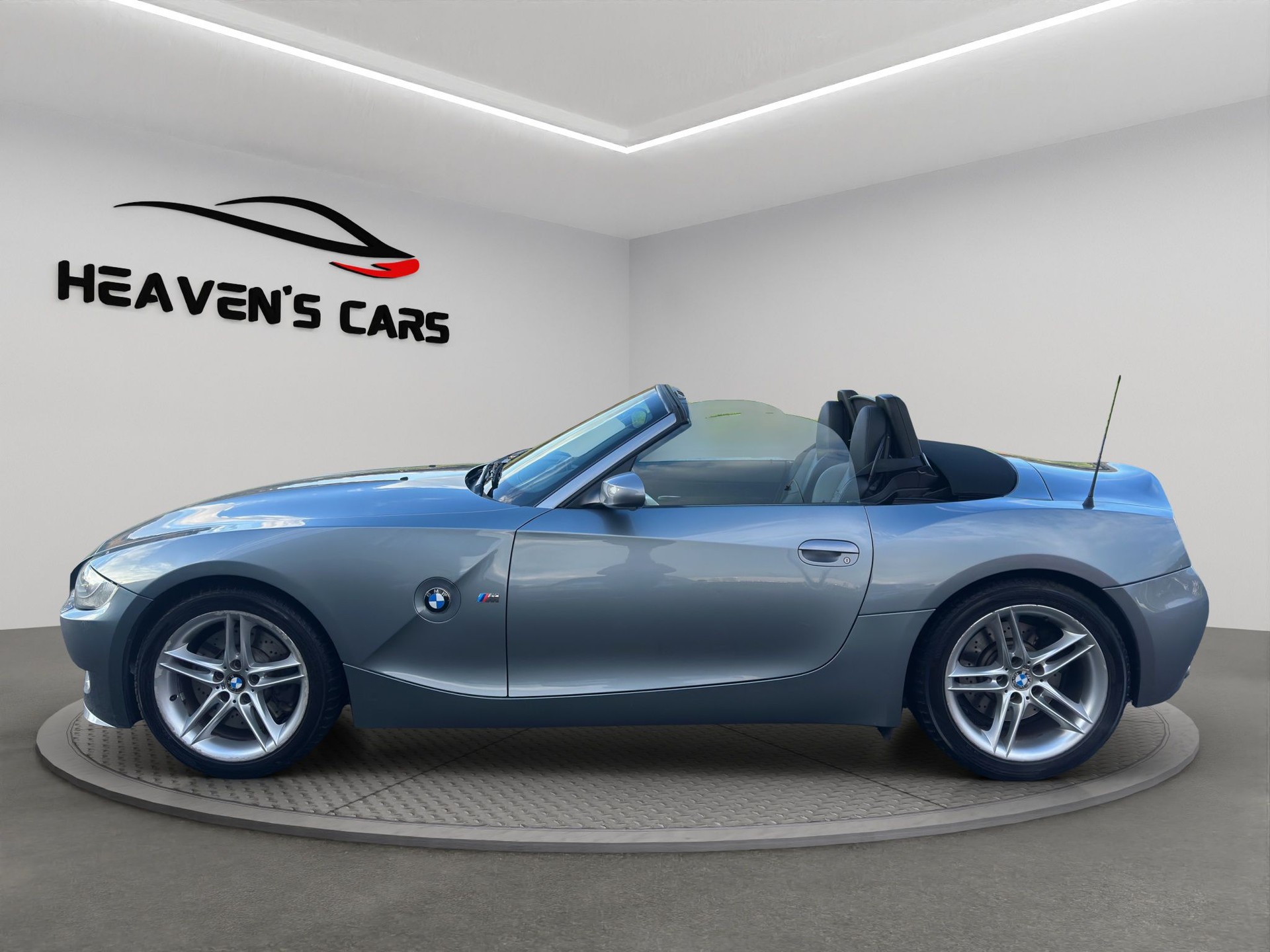 BMW Z4 M Roadster-image-4