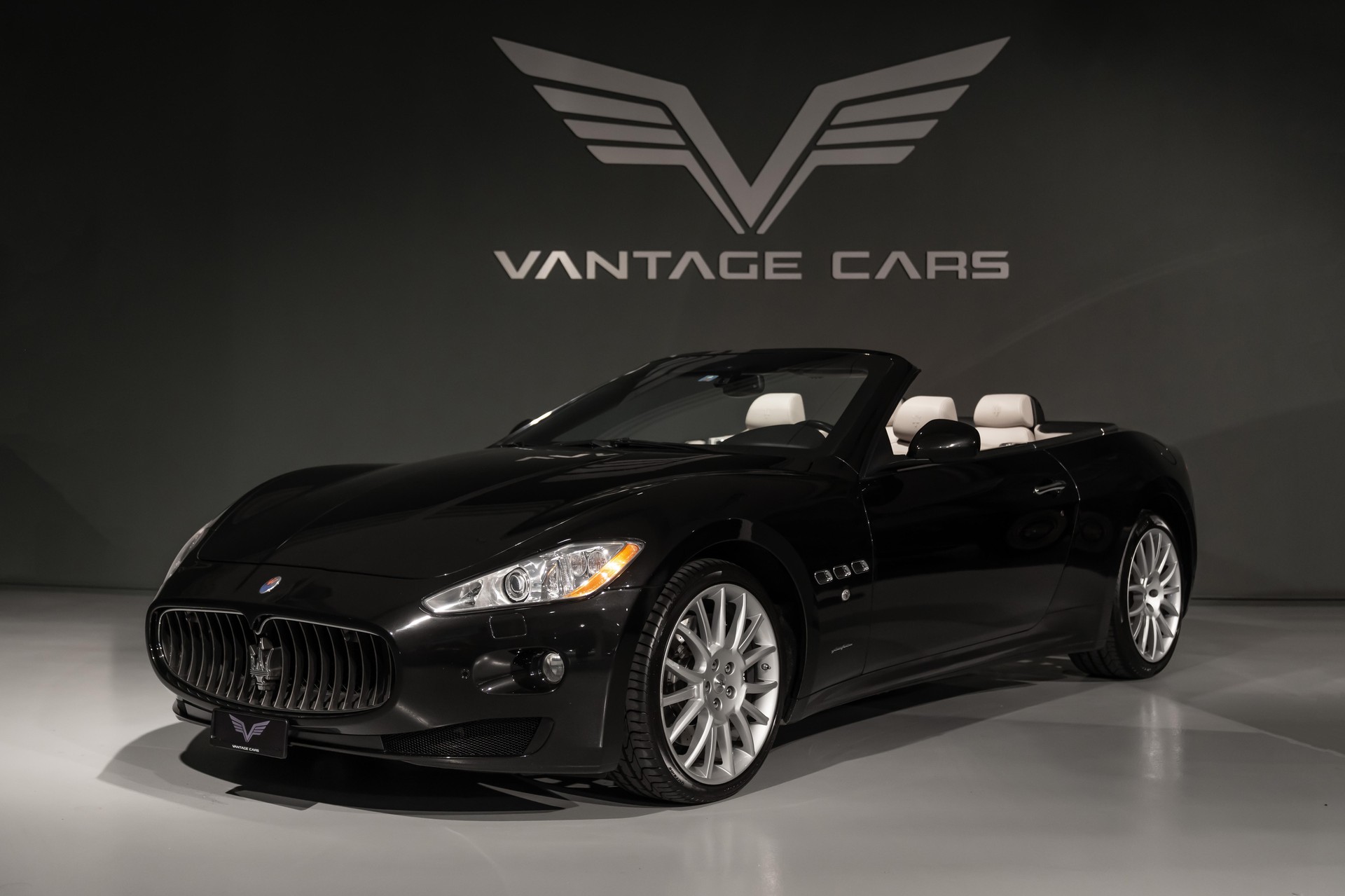 MASERATI Gran Cabrio 4.7 V8