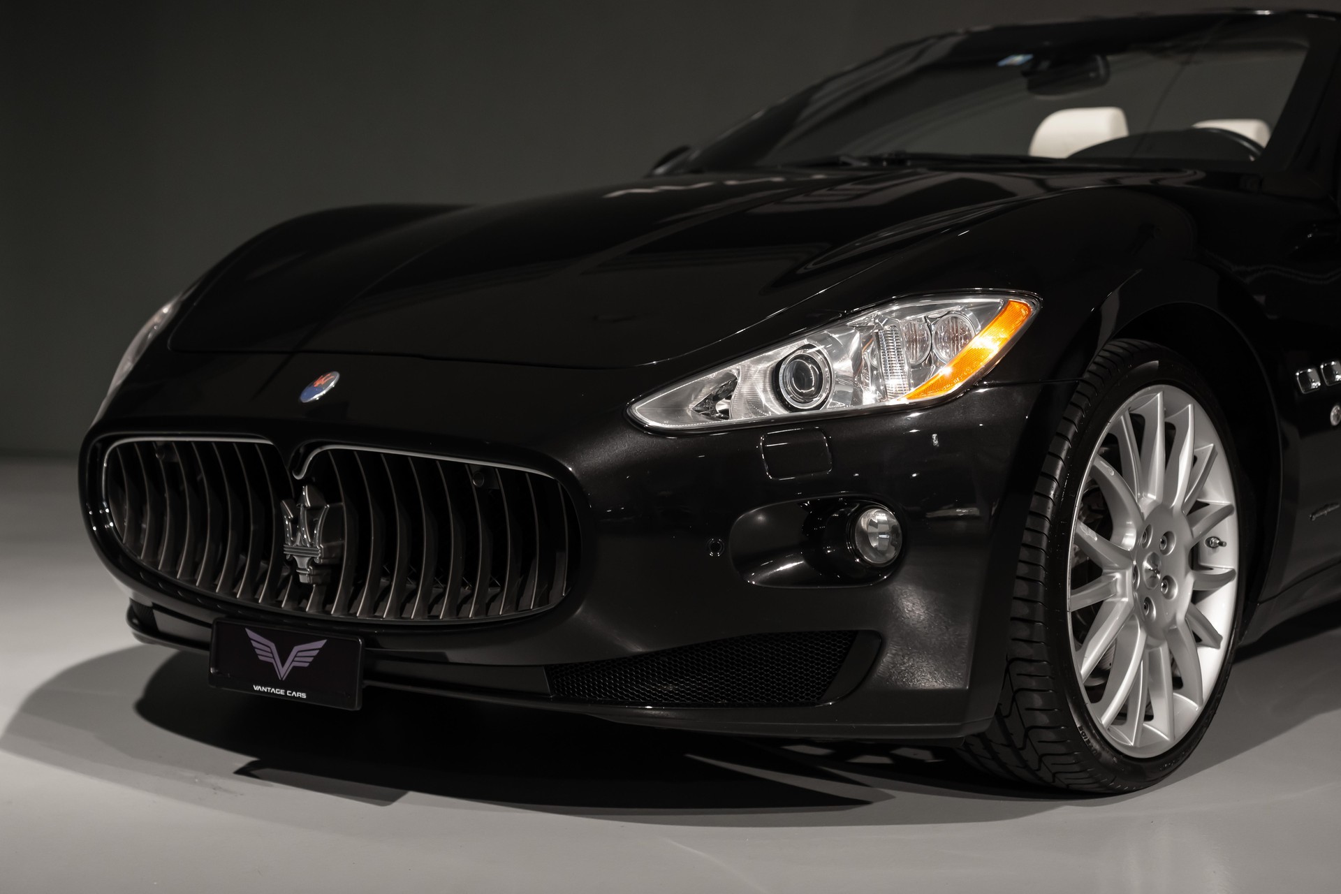 MASERATI Gran Cabrio 4.7 V8-image-6