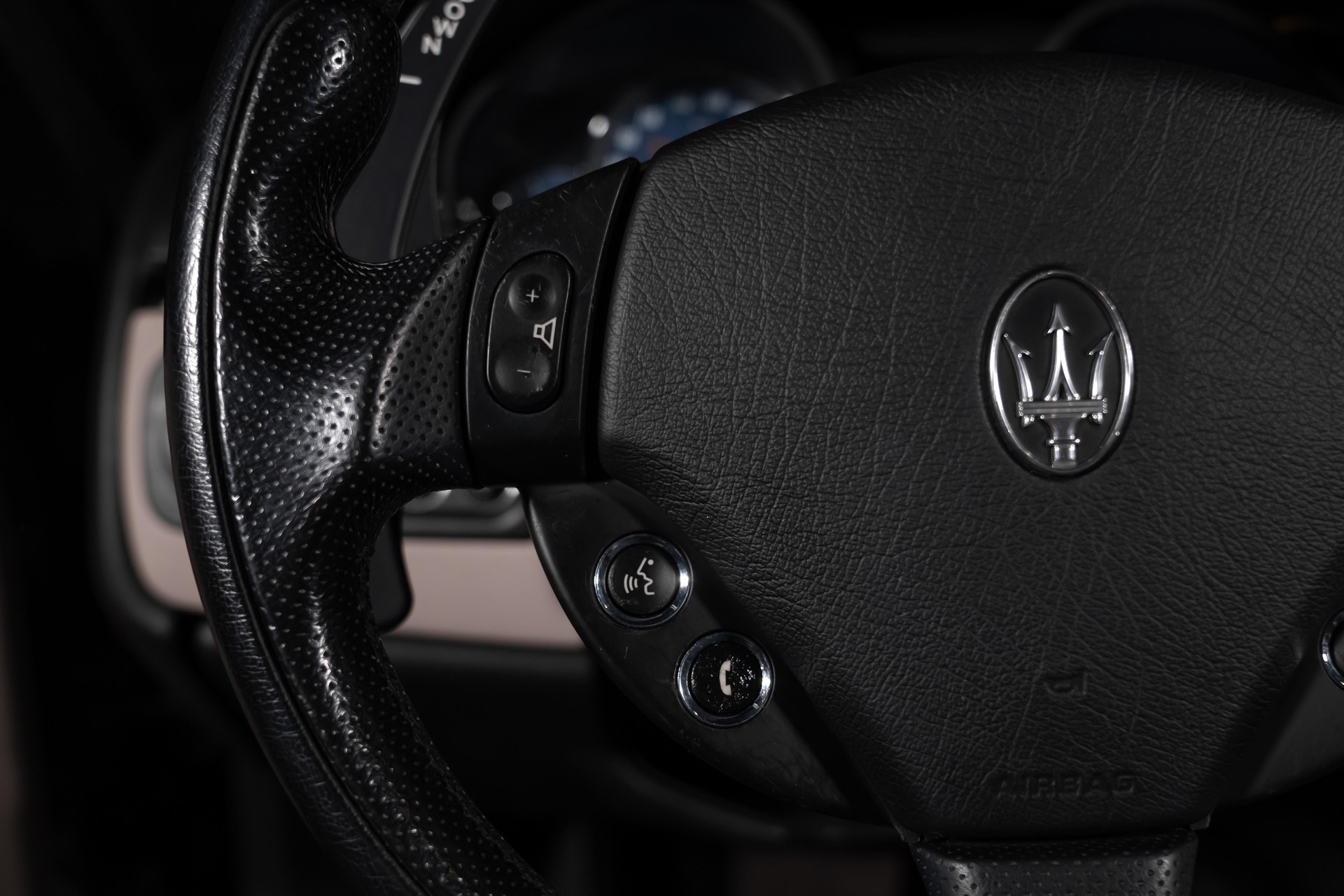 MASERATI Gran Cabrio 4.7 V8-image-21
