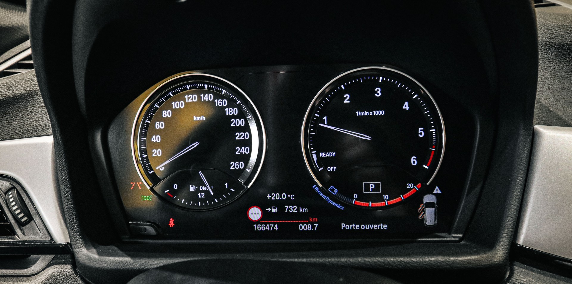 BMW X1 20d xDrive Steptronic-image-13