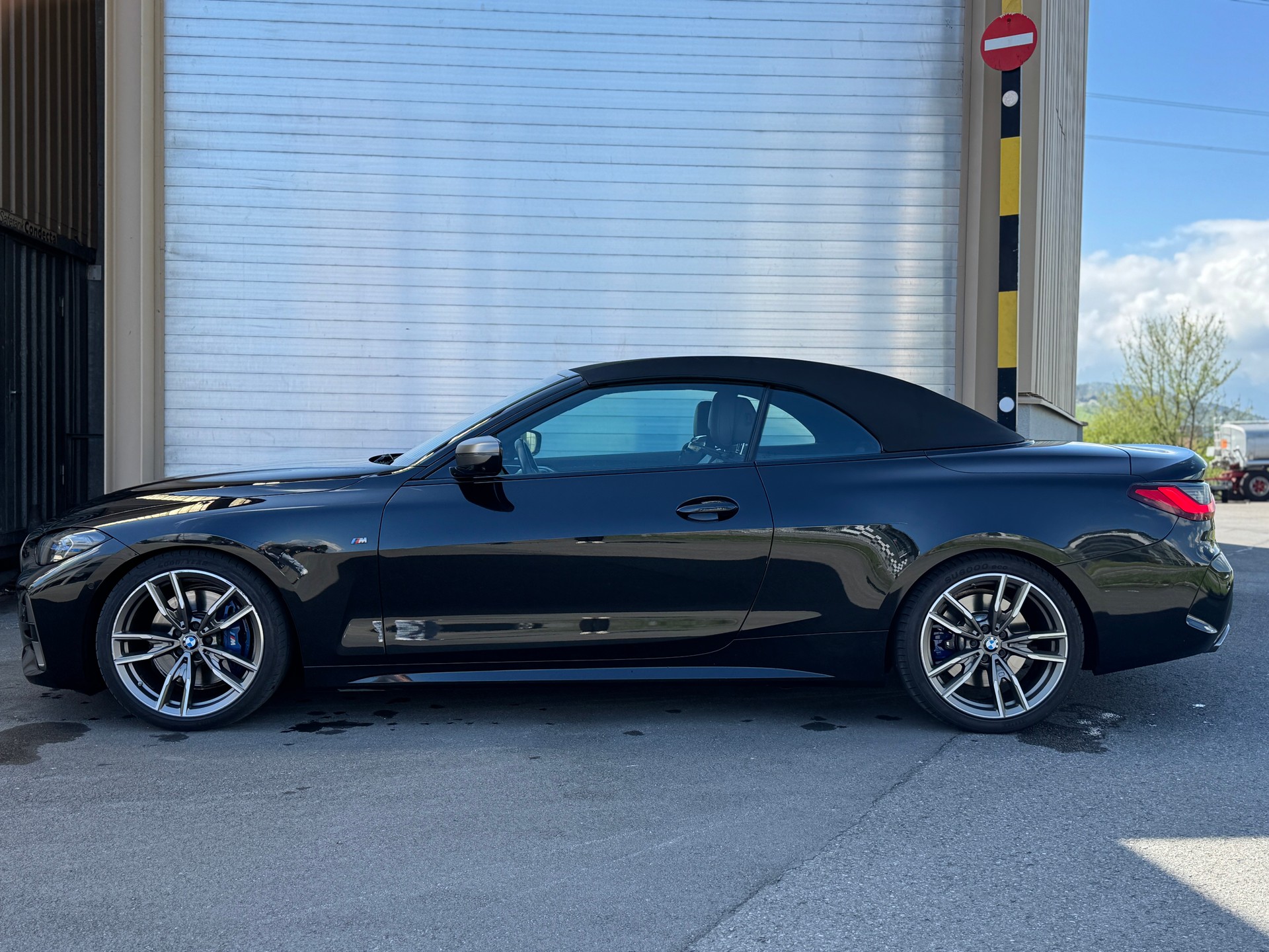 BMW M440i xDrive 48V Cabriolet Steptronic-showroom-element-2