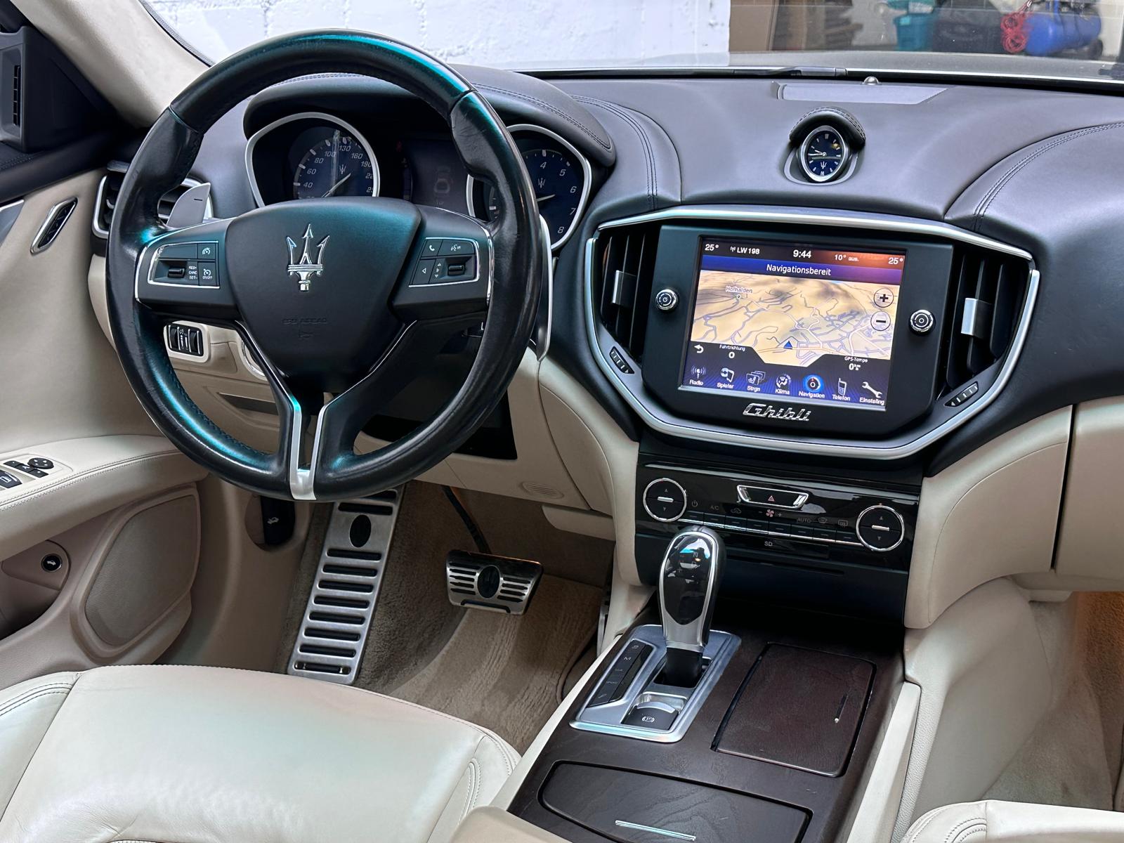 MASERATI Ghibli S Q4 3.0 V6 Automatica-image-11