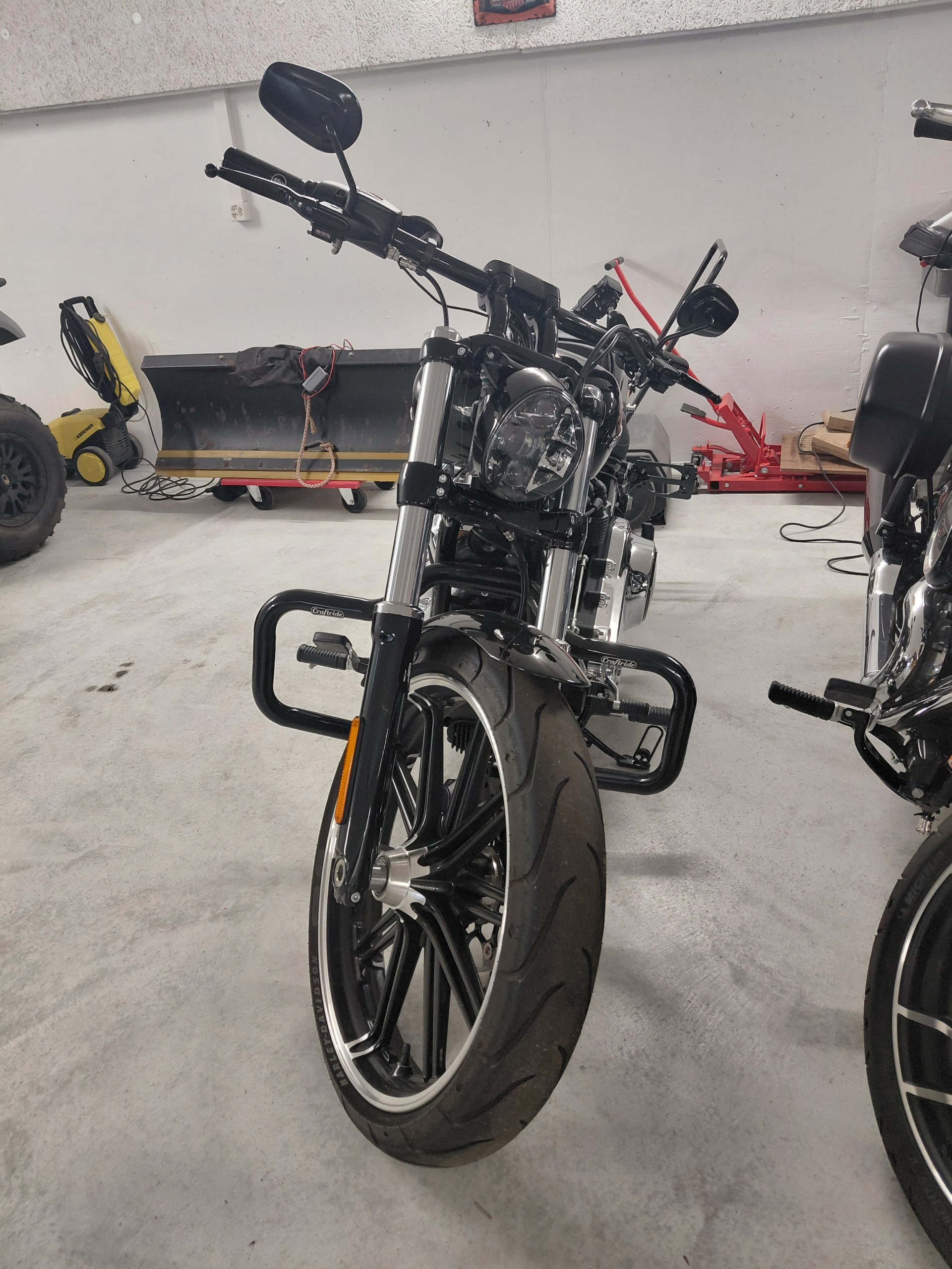 HARLEY-DAVIDSON FXBRS Breakout 114 ABS-image-7