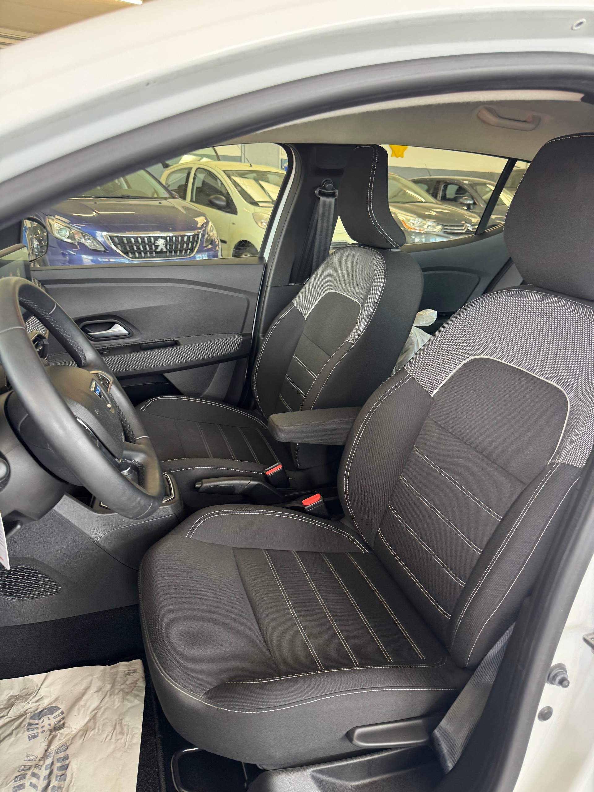 DACIA Sandero Stepway TCe 90 Expression-image-10