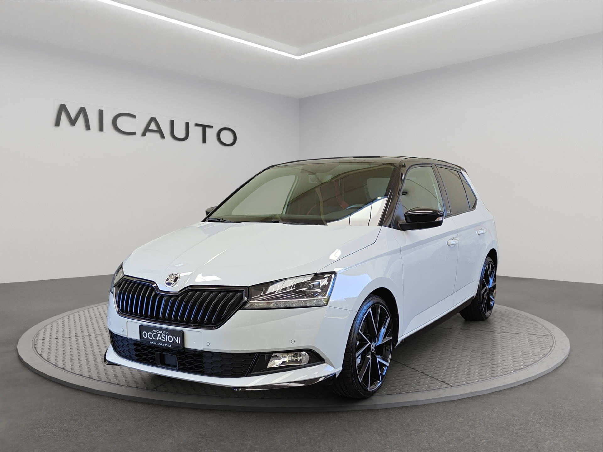 SKODA Fabia 1.0 TSI Monte Carlo DSG-image-3