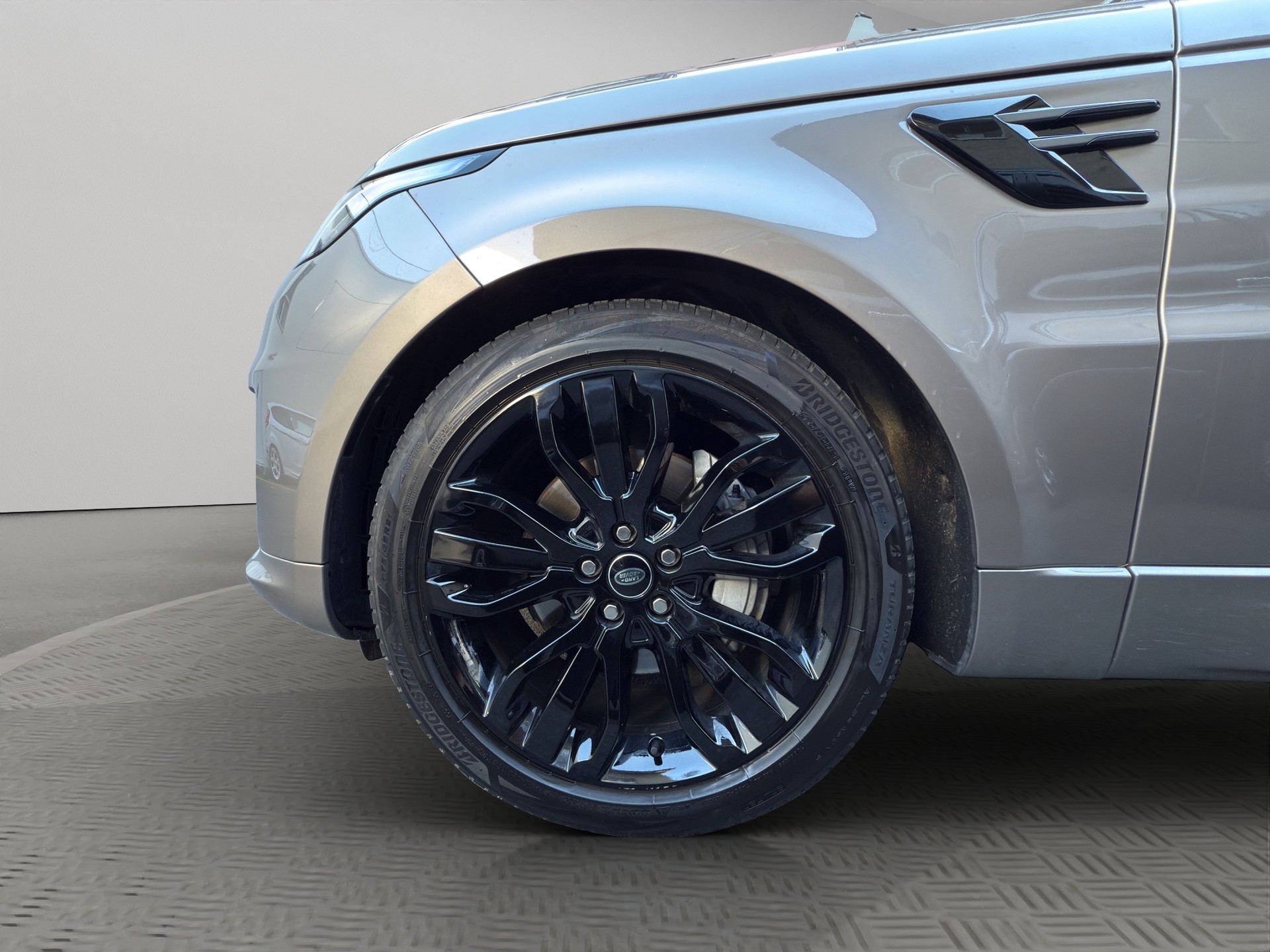 LAND ROVER Range Rover Sport 3.0 I6D HSE Dynamic-image-19