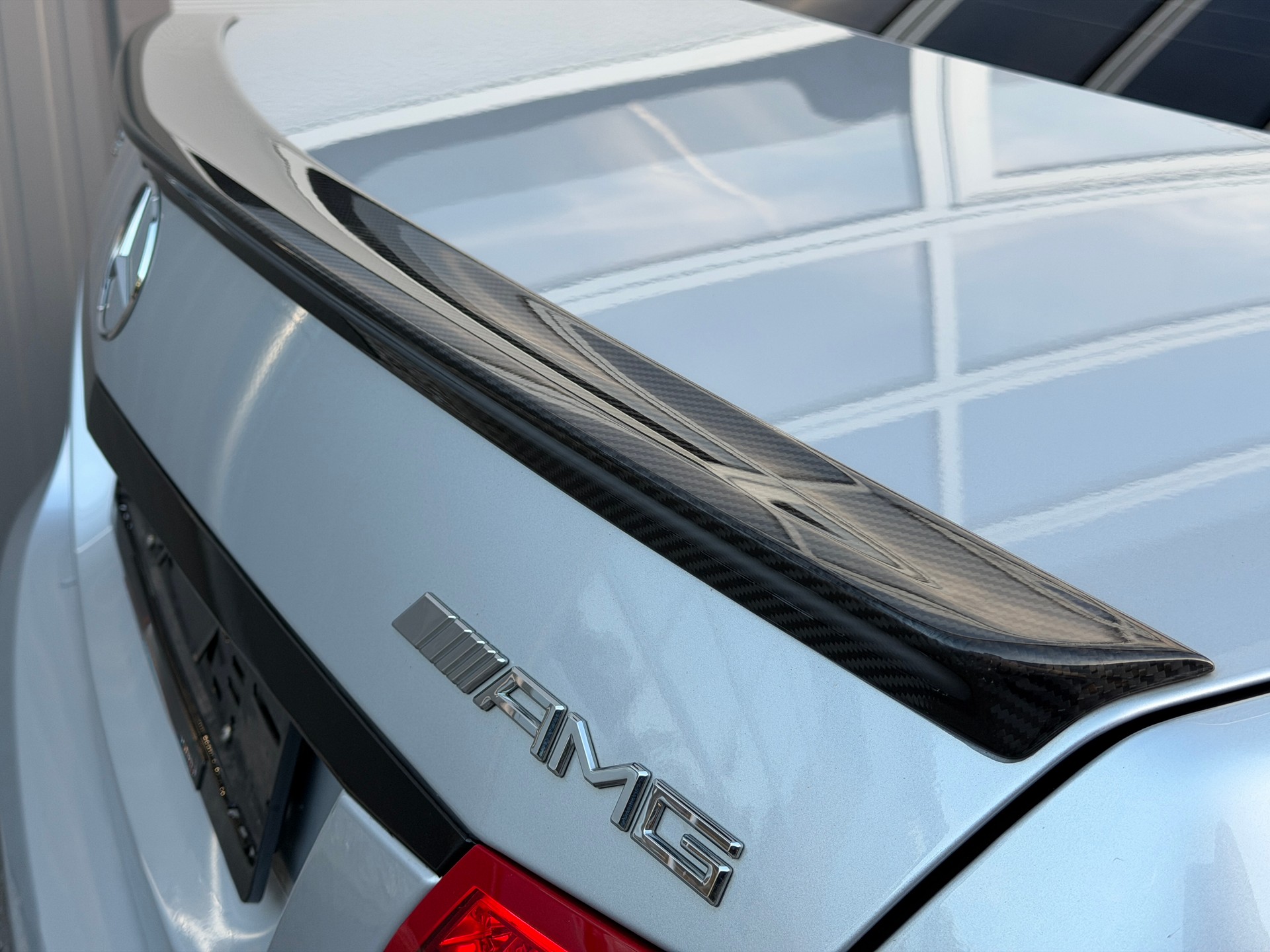 MERCEDES-BENZ E 63 CGI AMG 7G-Tronic-image-9