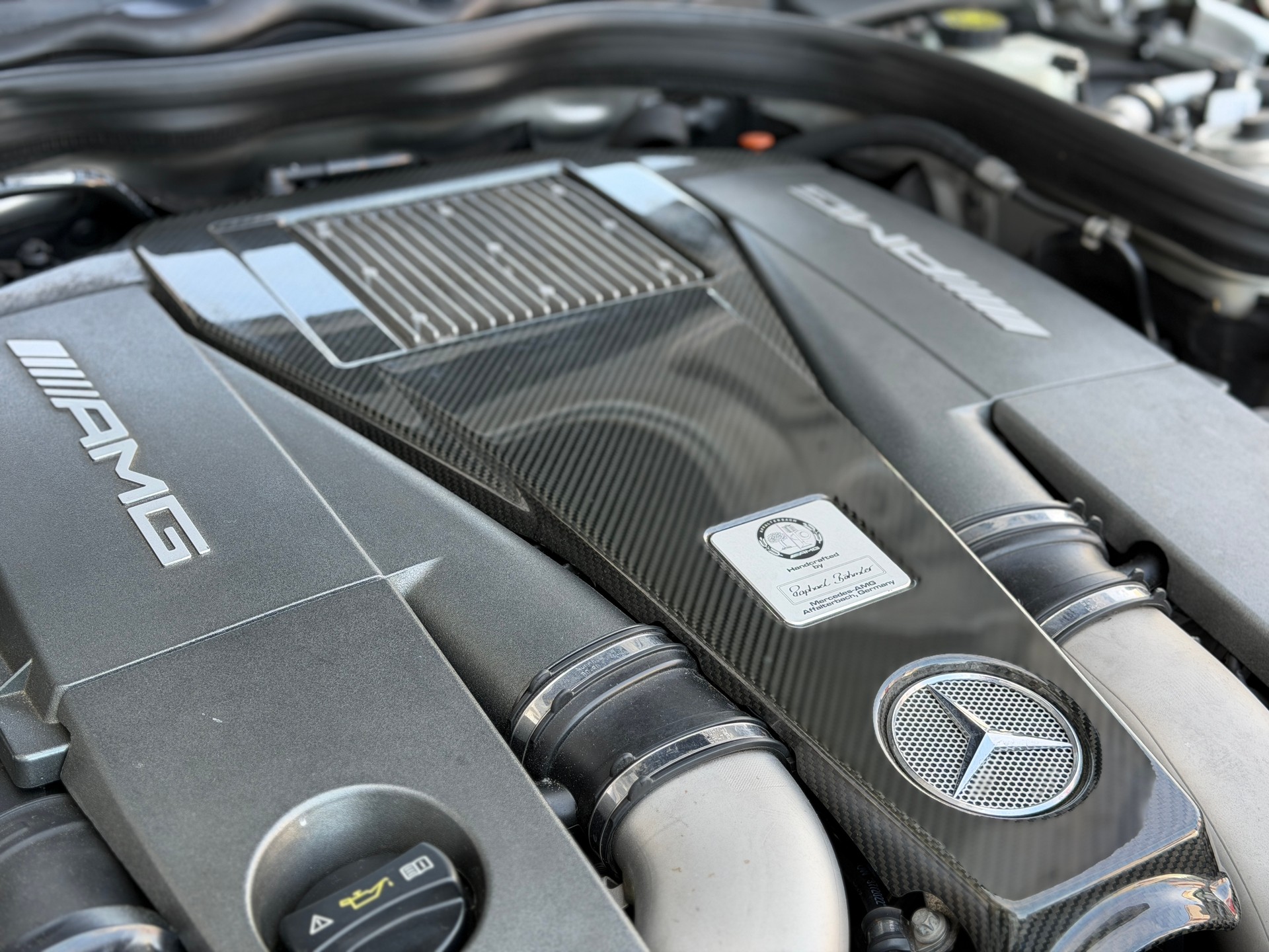 MERCEDES-BENZ E 63 CGI AMG 7G-Tronic-image-14