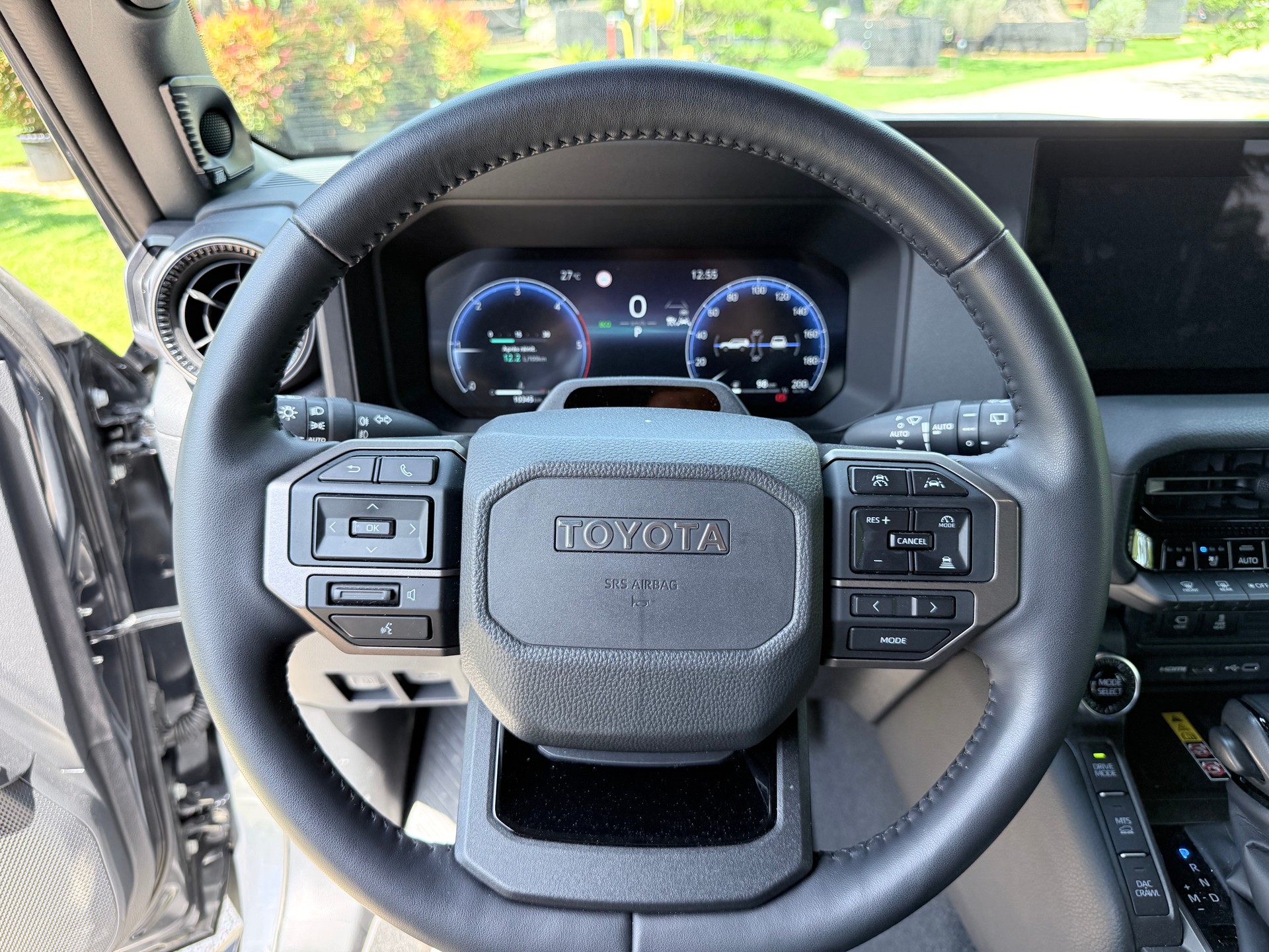 TOYOTA Land Cruiser 2.8TD Invincible-image-17