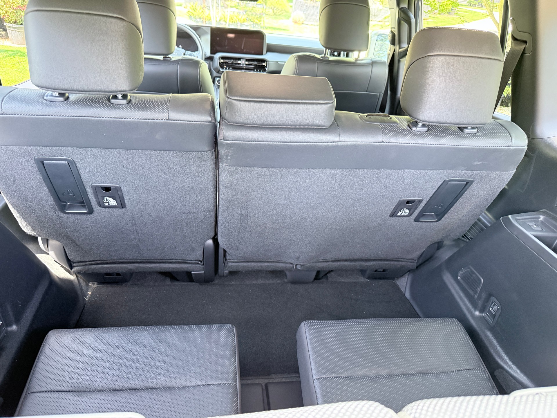 TOYOTA Land Cruiser 2.8TD Invincible-image-13