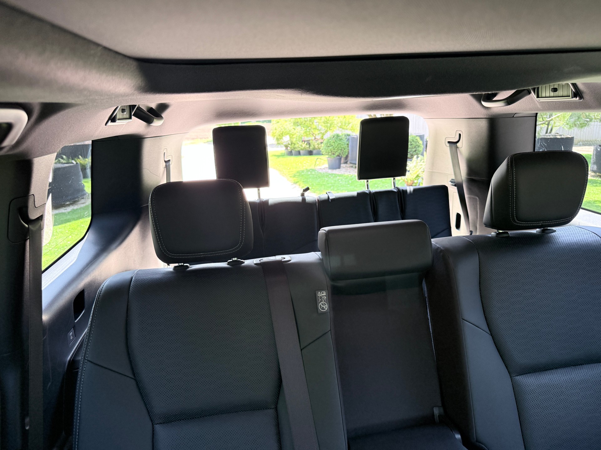 TOYOTA Land Cruiser 2.8TD Invincible-image-11