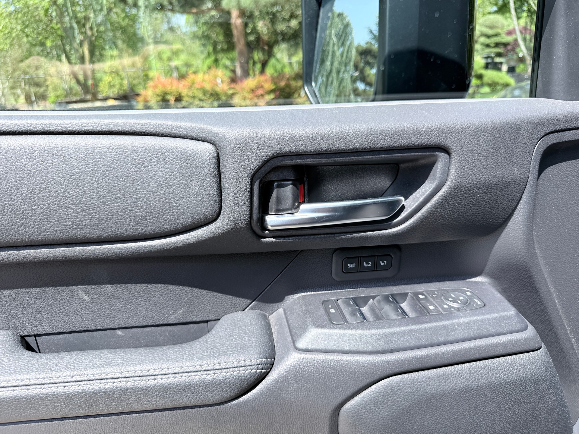 TOYOTA Land Cruiser 2.8TD Invincible-image-15
