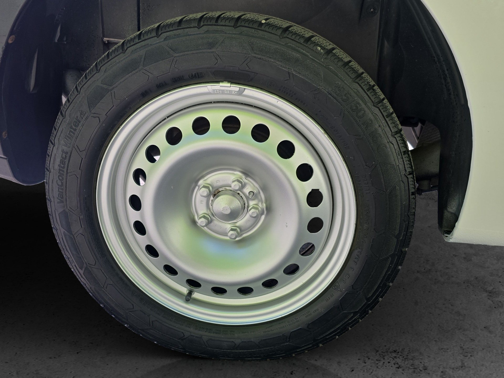 OPEL Combo 1.4i Start/Stop 2.4 L2H1-image-12