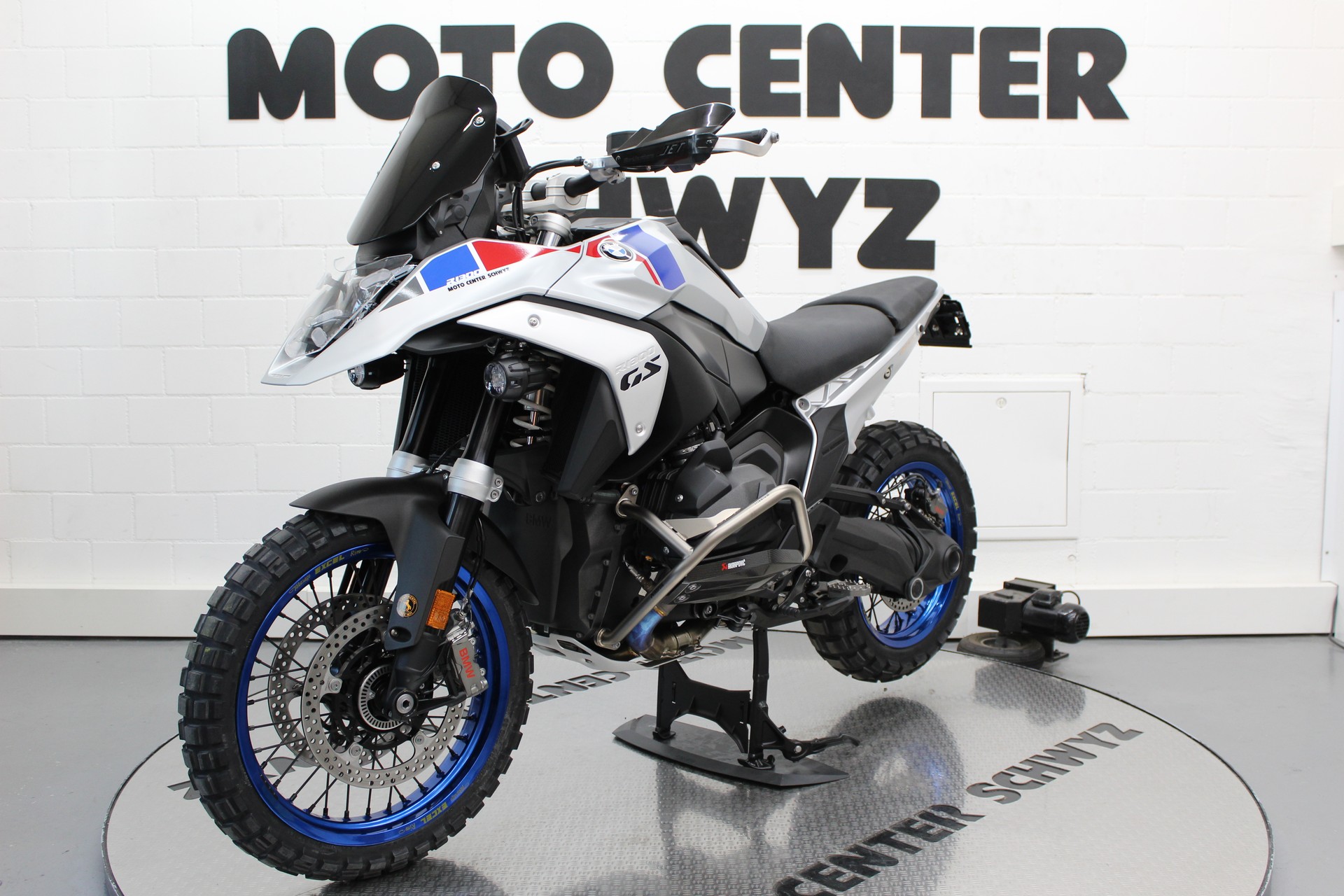 BMW R 1300 GS-showroom-element-3