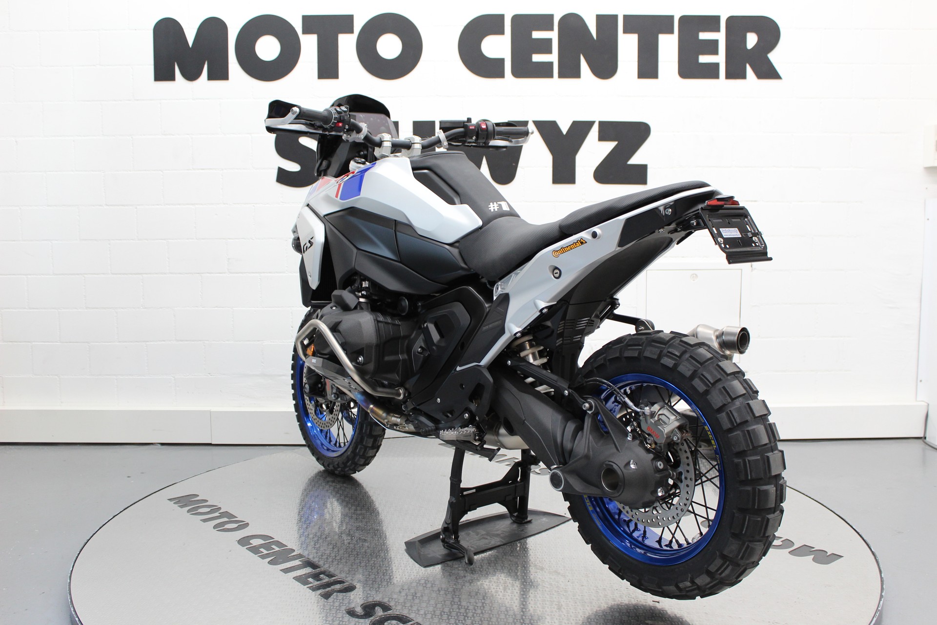 BMW R 1300 GS-image-5