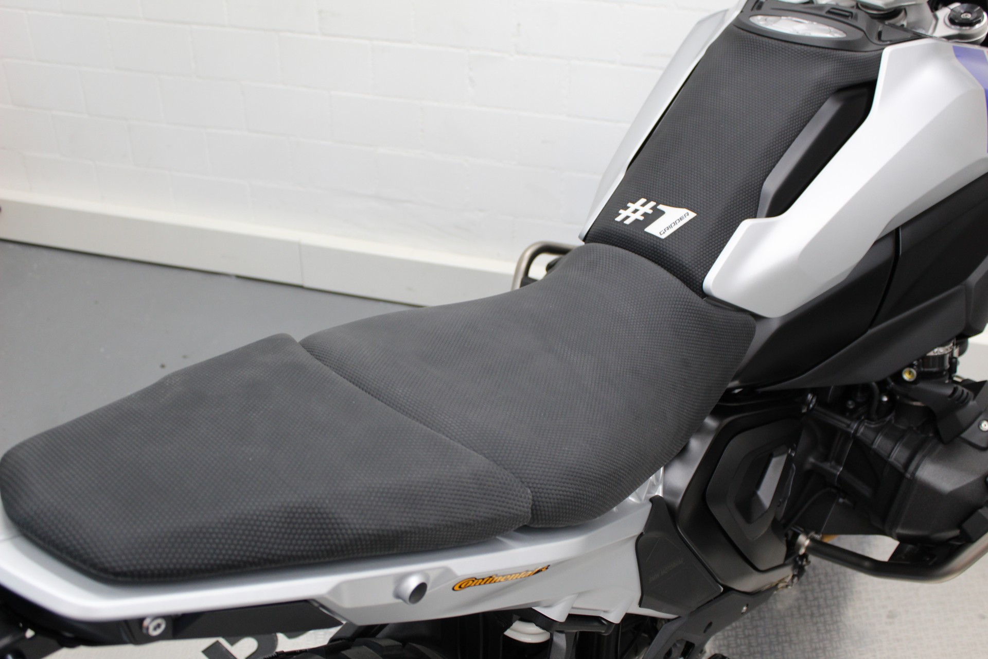 BMW R 1300 GS-image-8