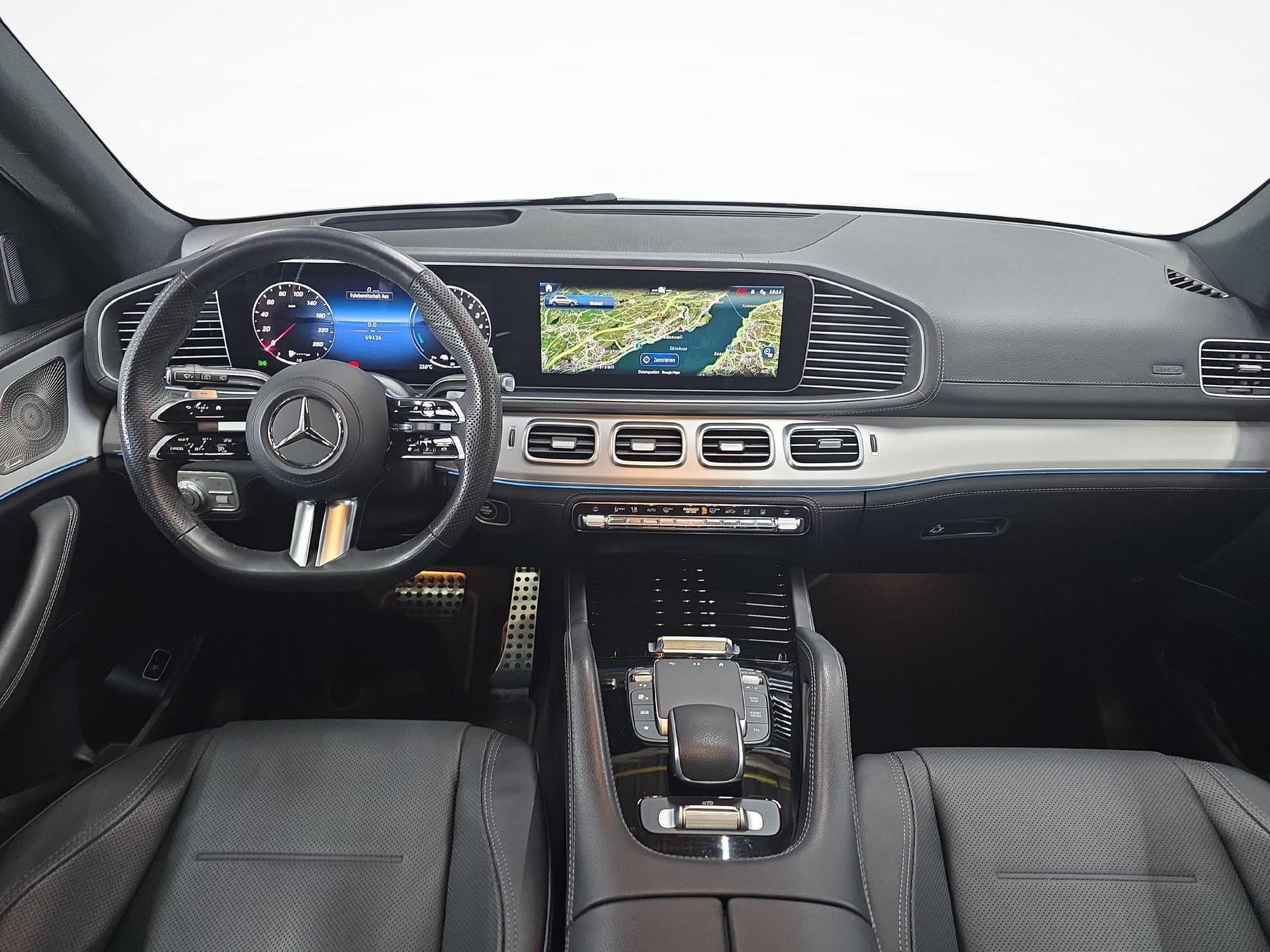 MERCEDES-BENZ GLE 350 de 4MATIC AMG Line-image-5