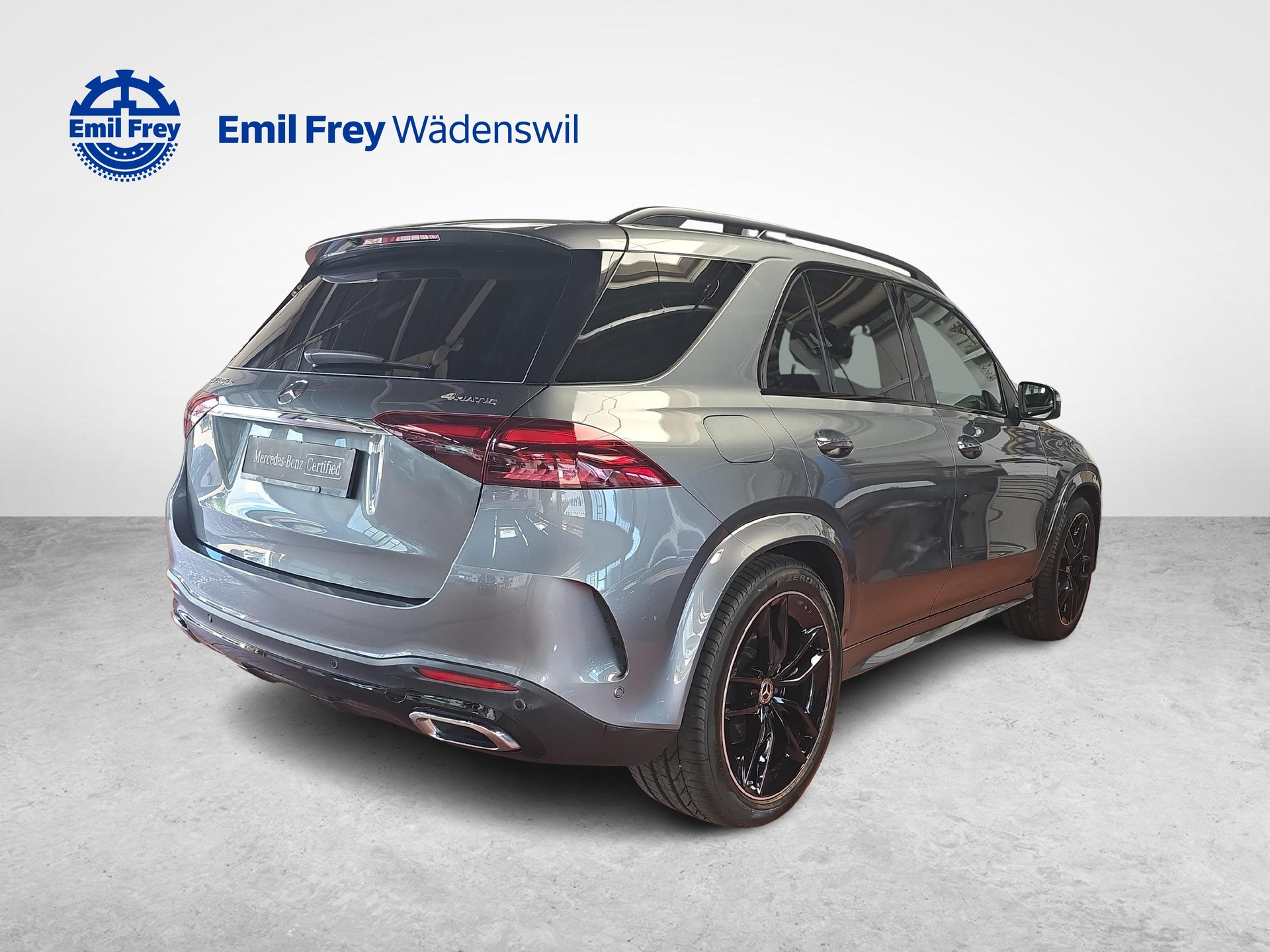 MERCEDES-BENZ GLE 350 de 4MATIC AMG Line-showroom-element-3