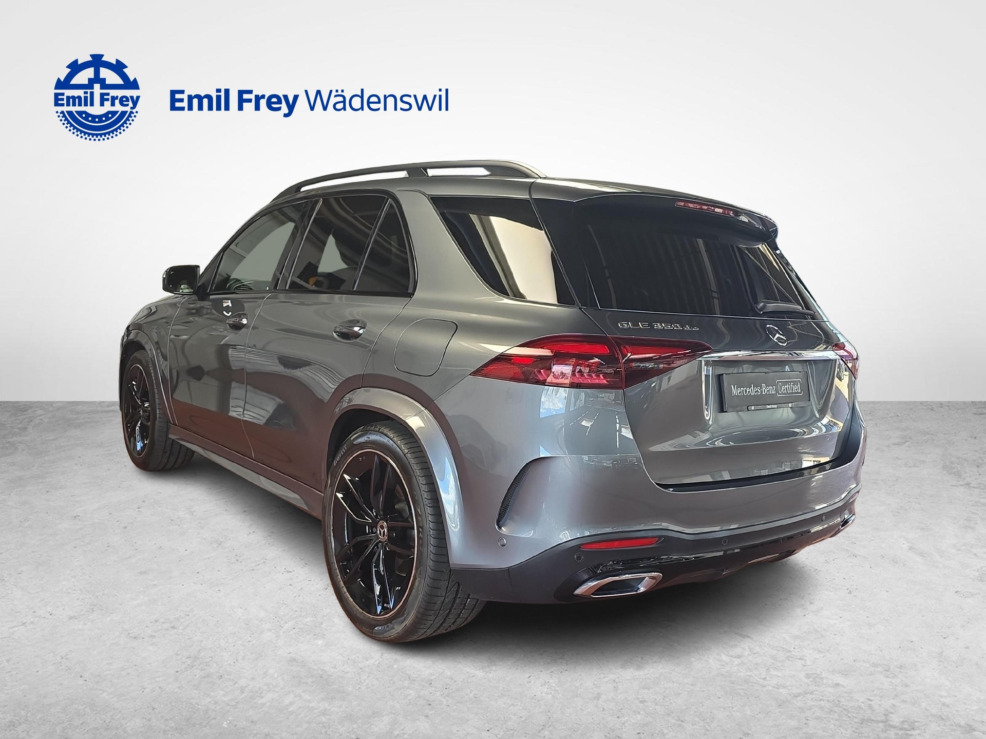 MERCEDES-BENZ GLE 350 de 4MATIC AMG Line-showroom-element-2