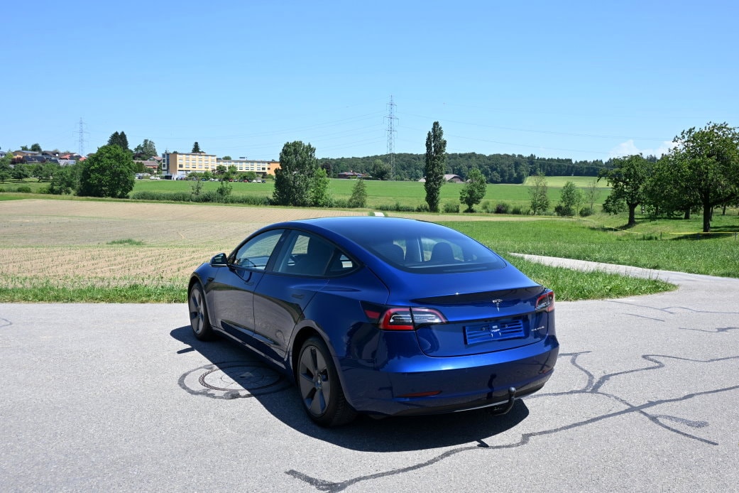 TESLA Model 3 Long Range Dual Motor AWD Facelift-image-3