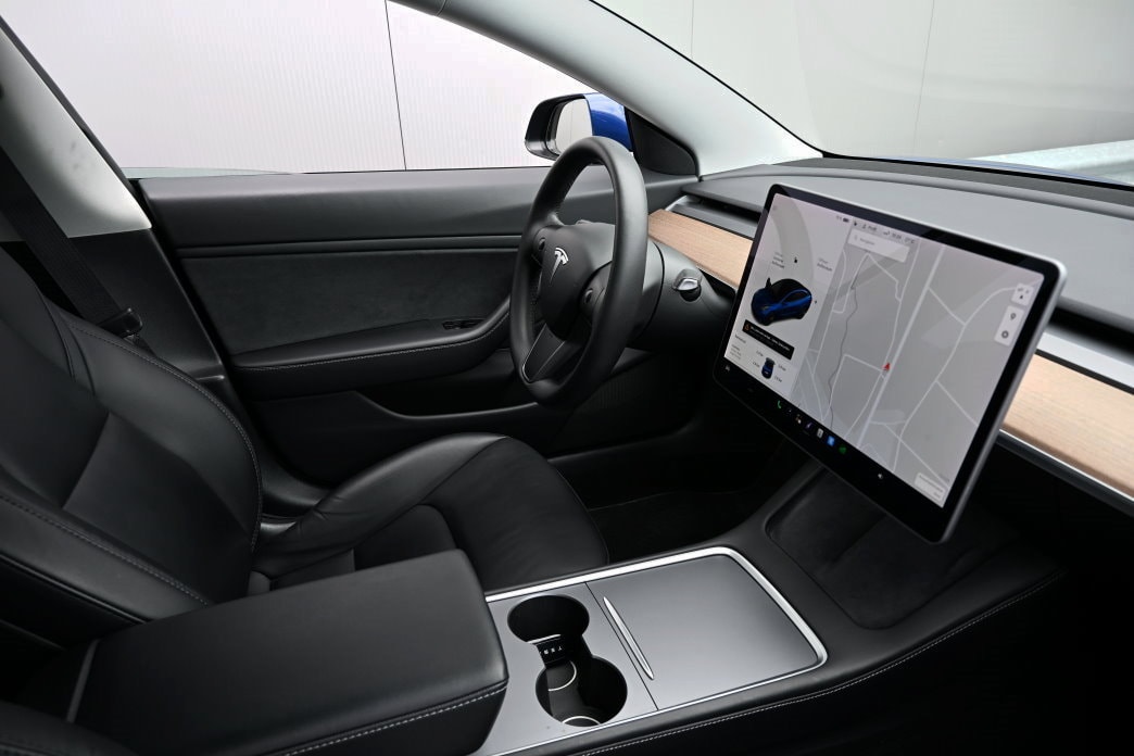 TESLA Model 3 Long Range Dual Motor AWD Facelift-image-6