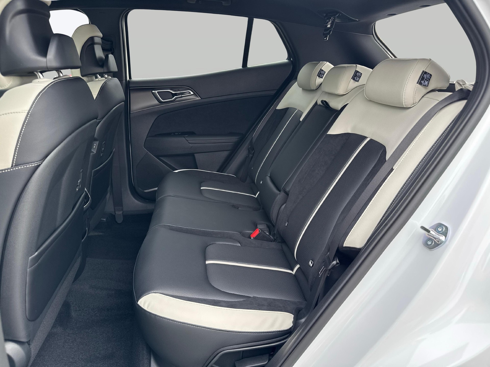 KIA Sportage 1.6 T-GDi GT-Line-image-10