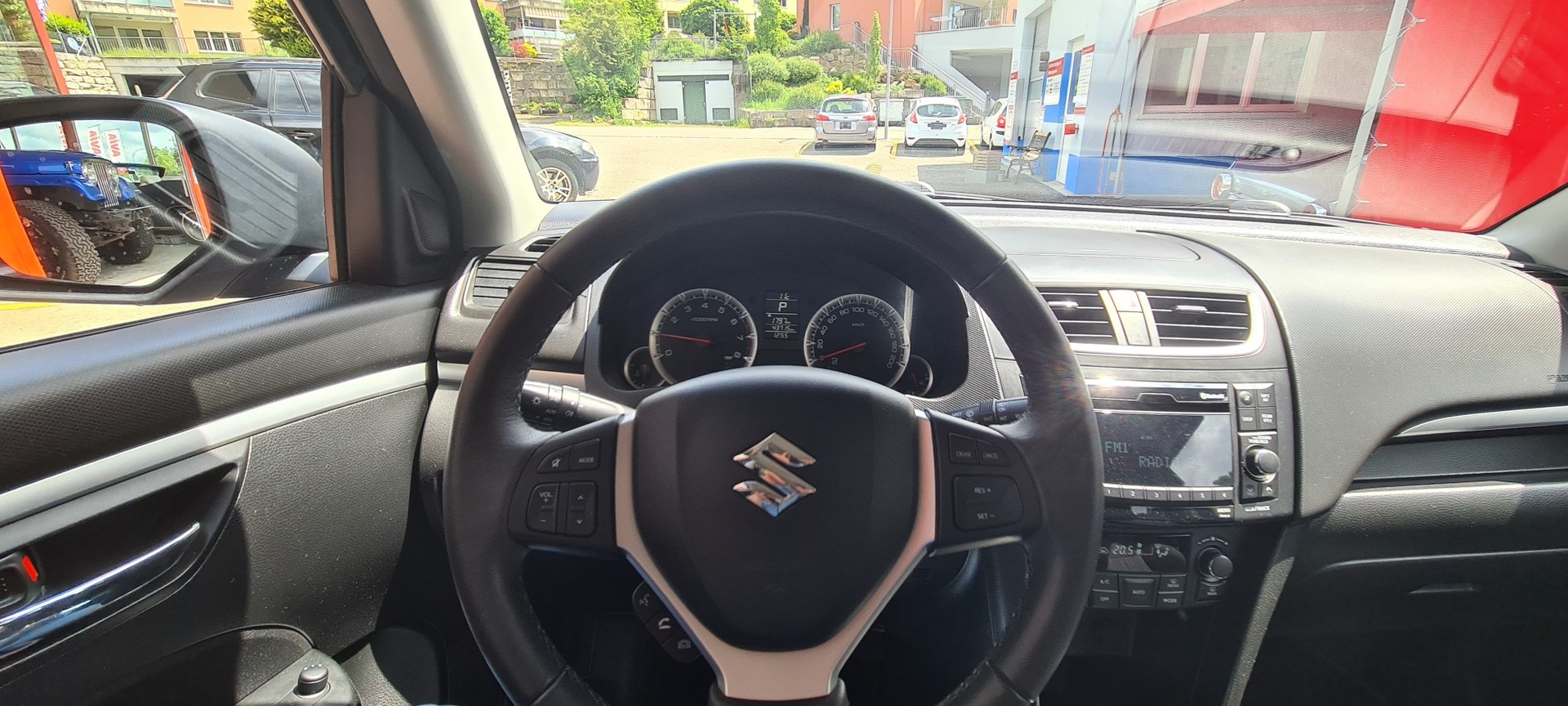 SUZUKI Swift 1.2i 16V Sergio Cellano Top Automatic-image-25