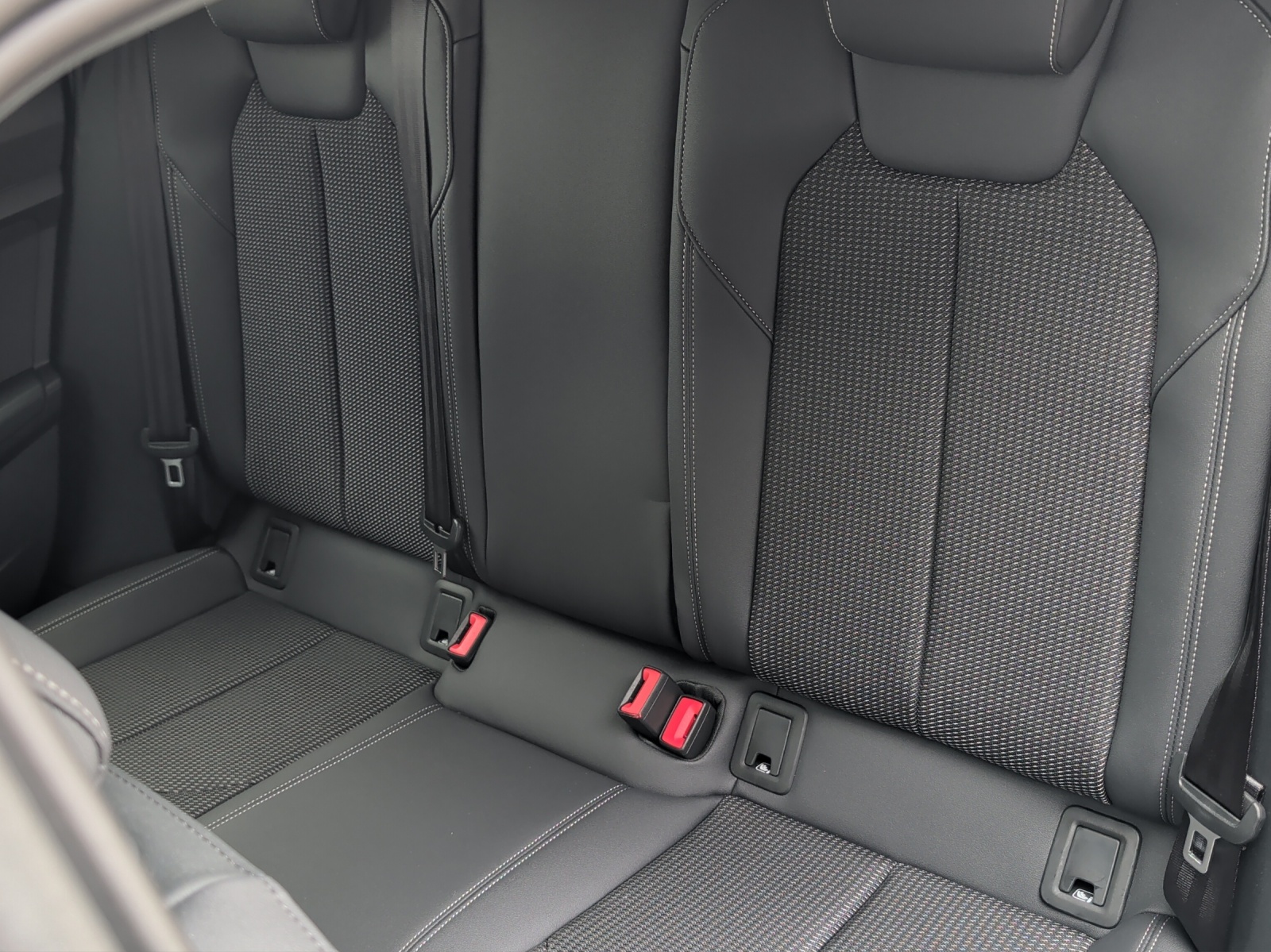 AUDI A1 Sportback 30 TFSI Attraction S-tronic-image-10