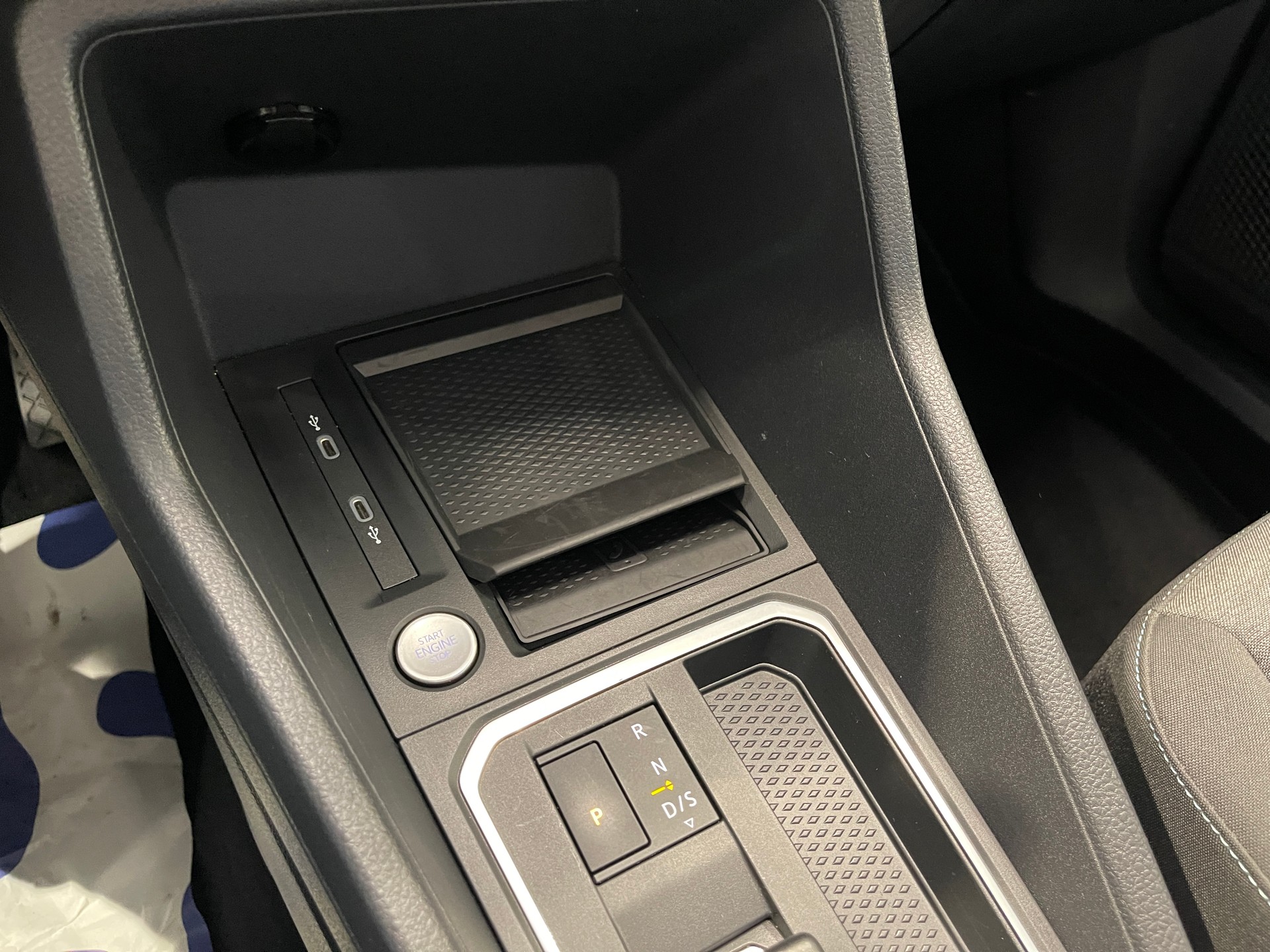 FORD Grand Tourneo Connect 2.0 EcoBlue Active Automat *7 PLATZ*-image-20