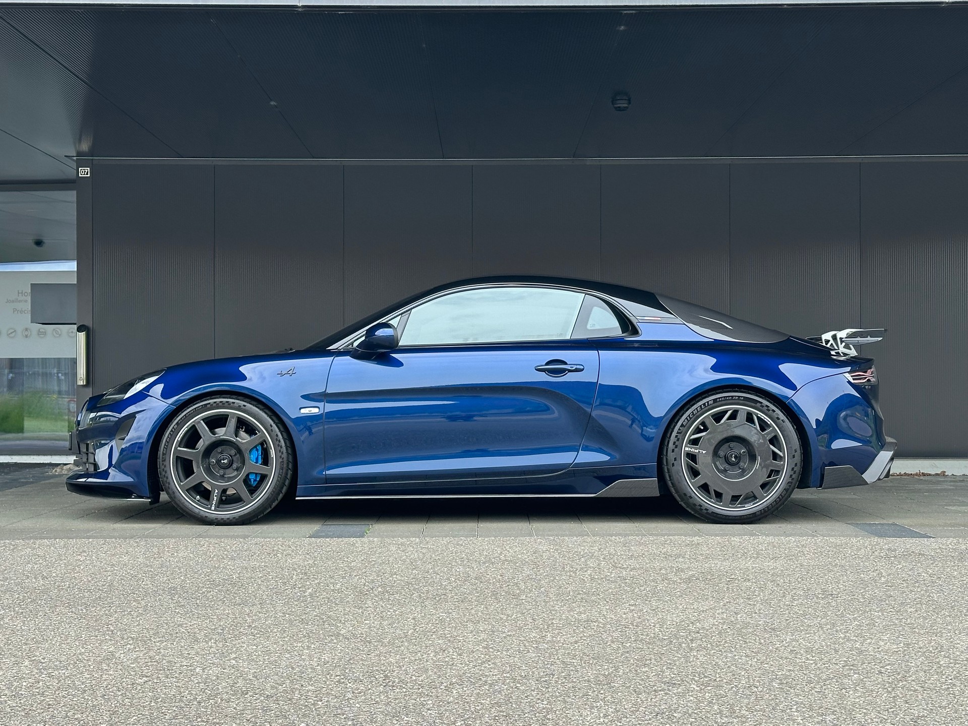 ALPINE A110 R-image-15